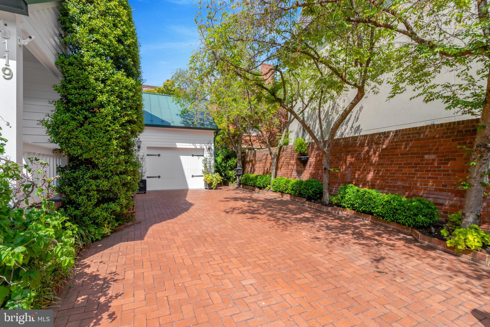 OLD TOWN SE QUADRANT - Residential
