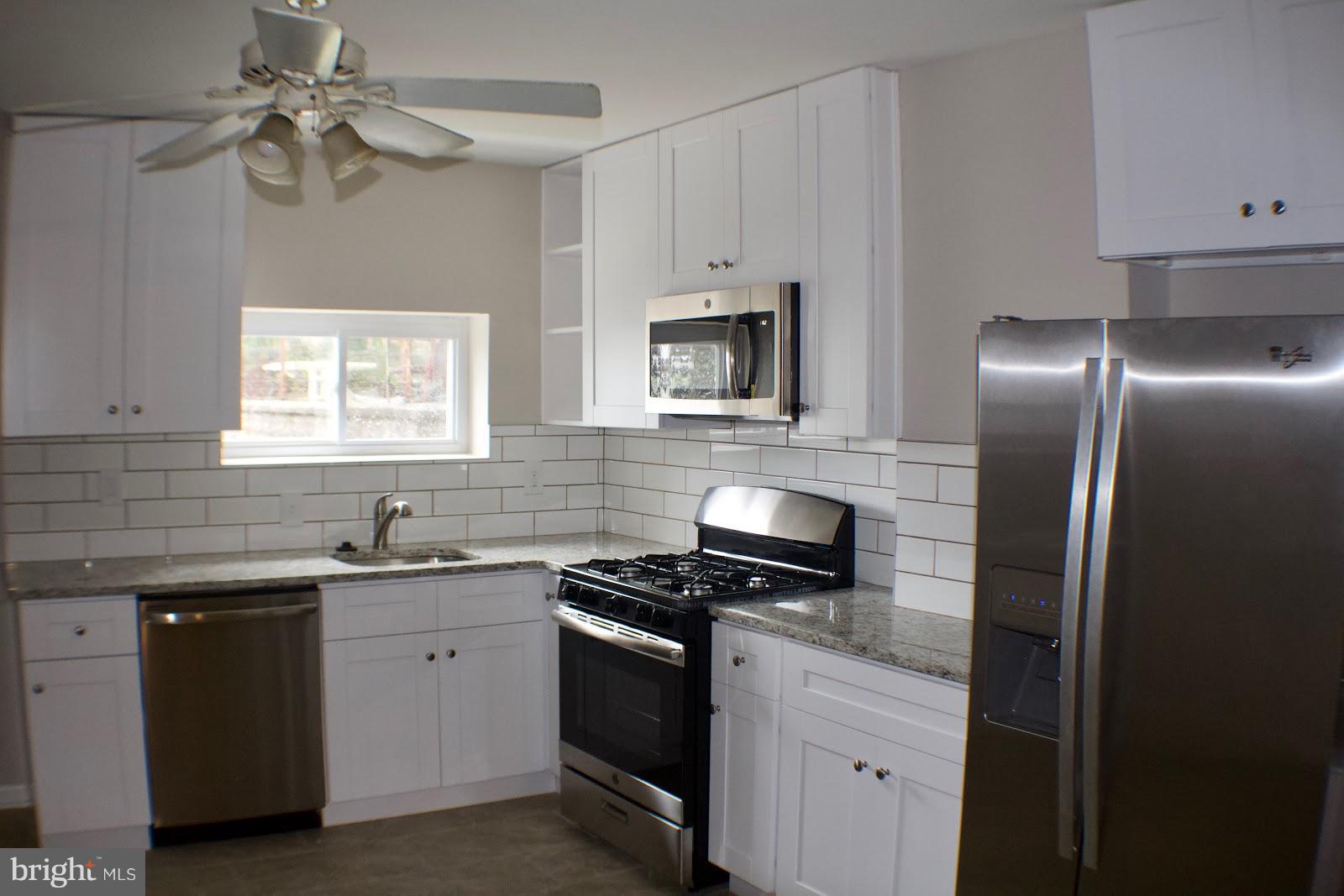 CHARLES VILLAGE - Residential