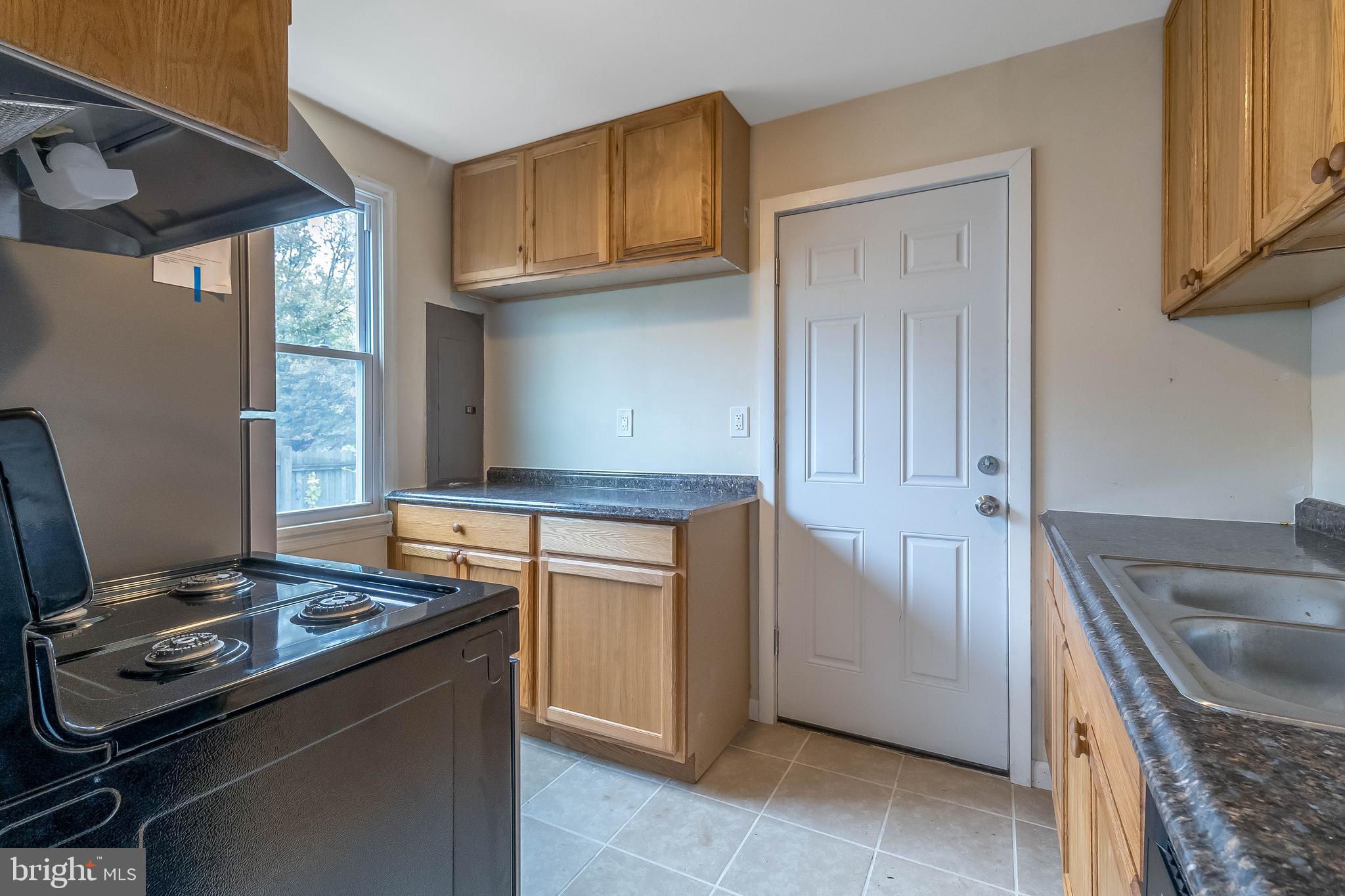 MARYVALE - Residential Lease