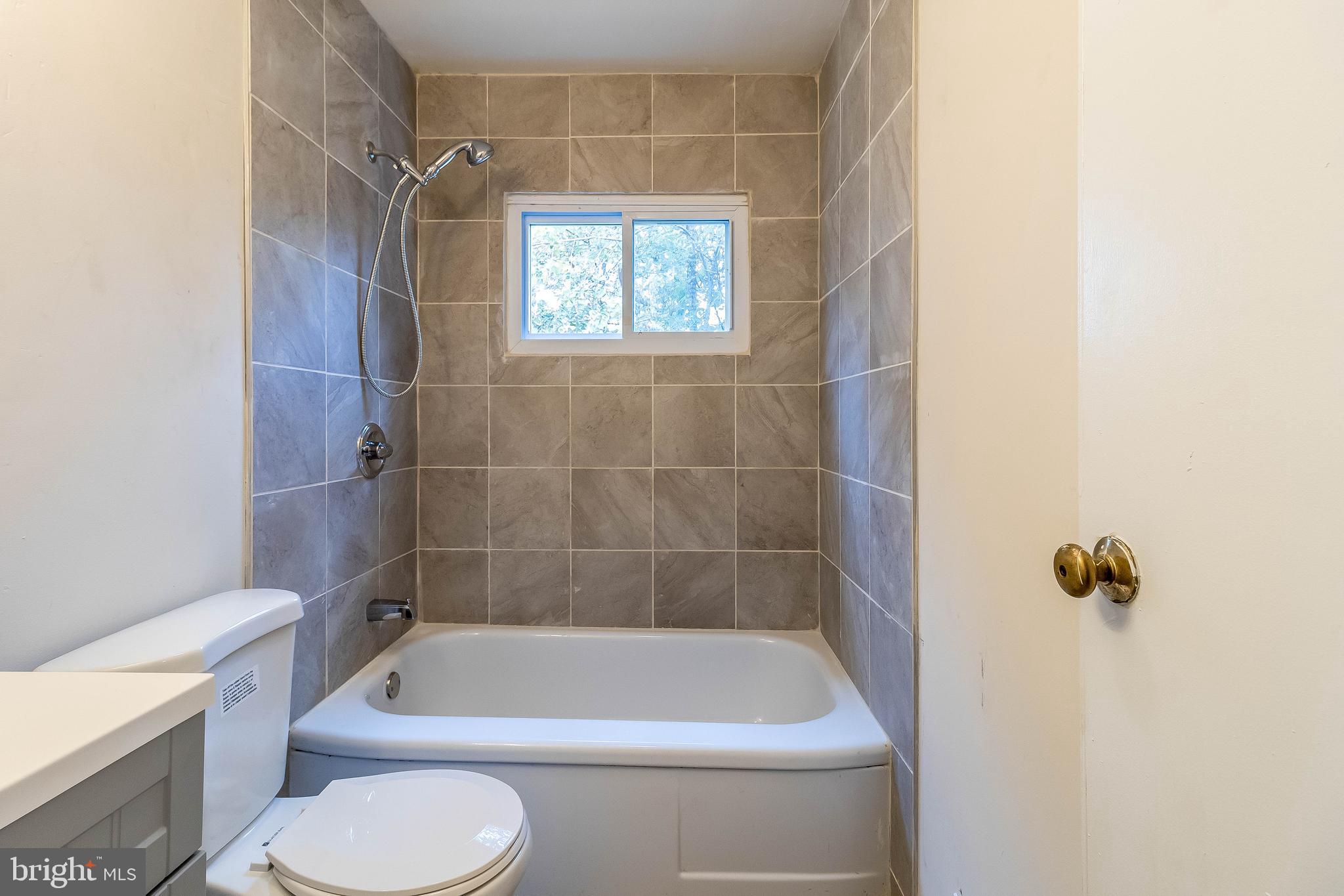 MARYVALE - Residential Lease