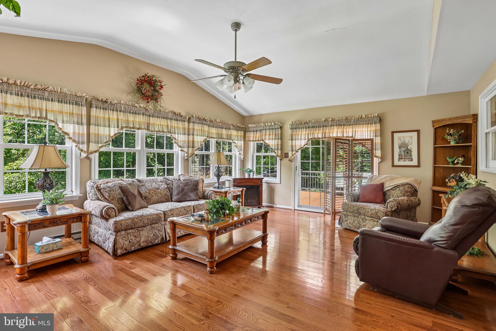 JUDSON MDWS - Residential