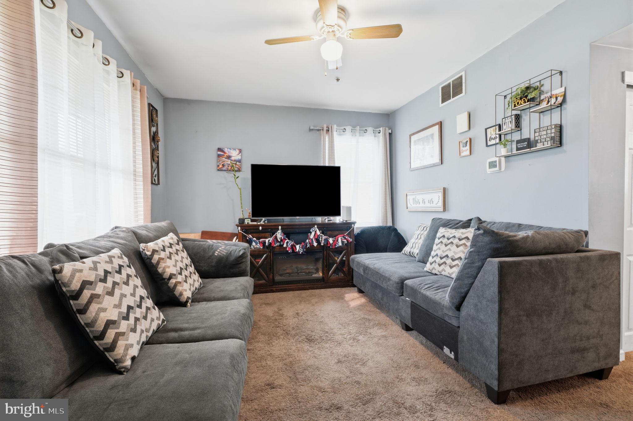NORTH HILLS - Residential