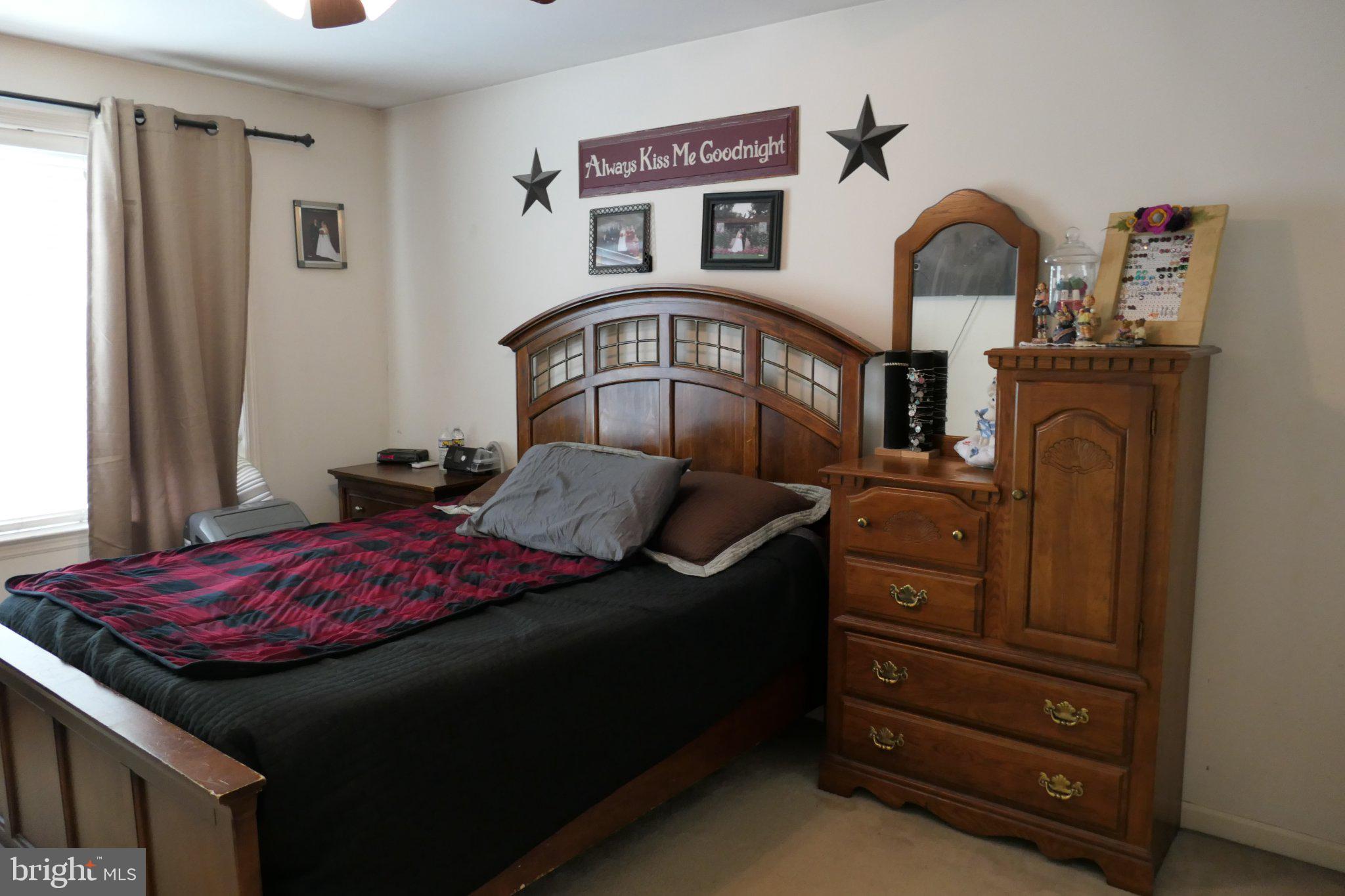 RIDERS WAY - Residential