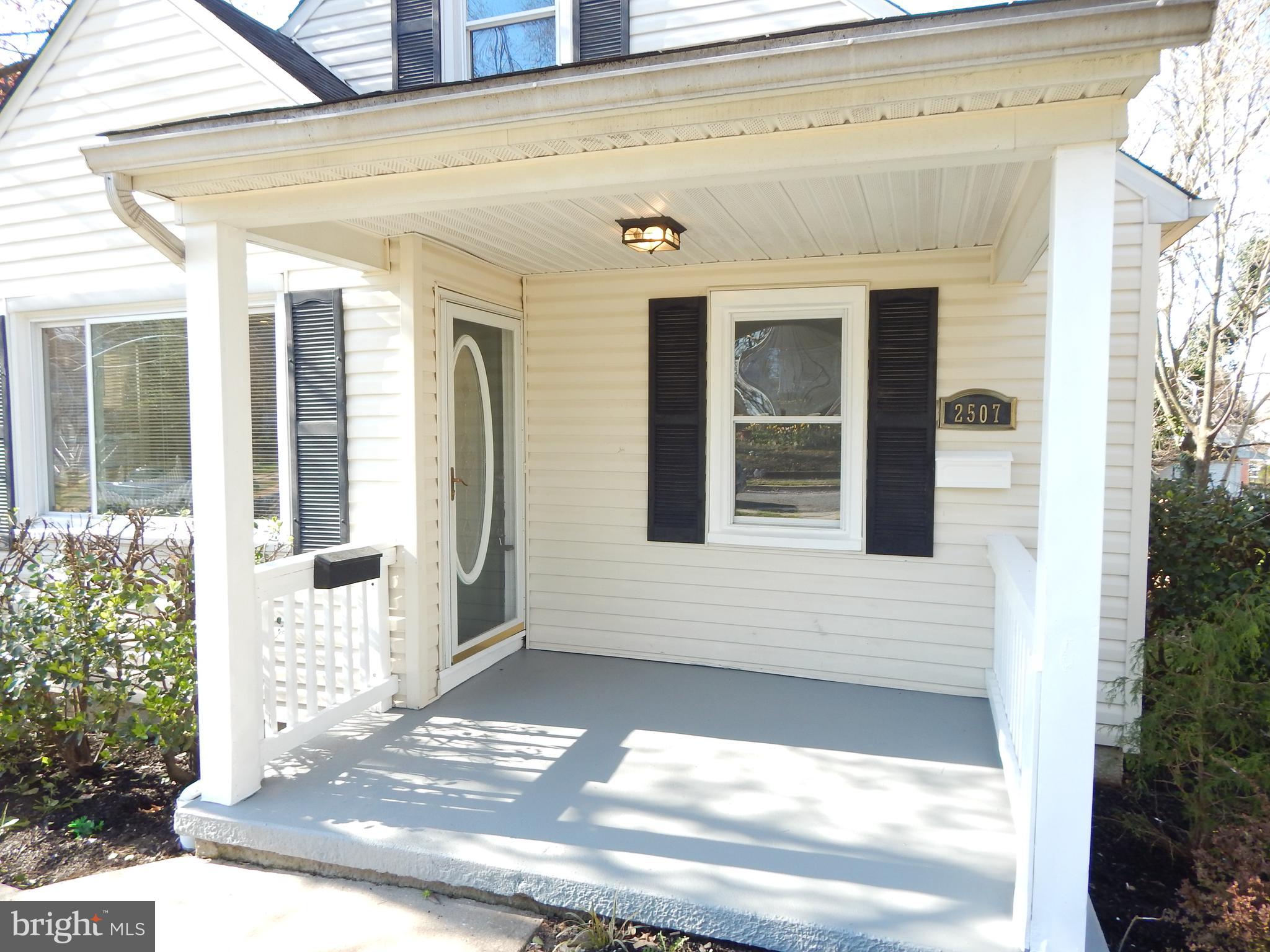 LAURAVILLE HISTORIC DISTRICT - Residential