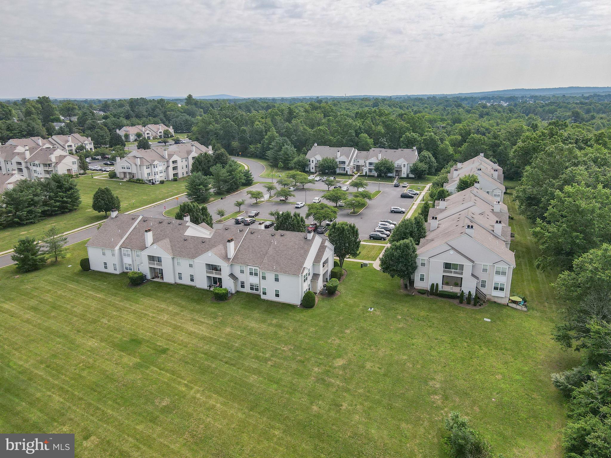 WILLOW STREAM - Residential