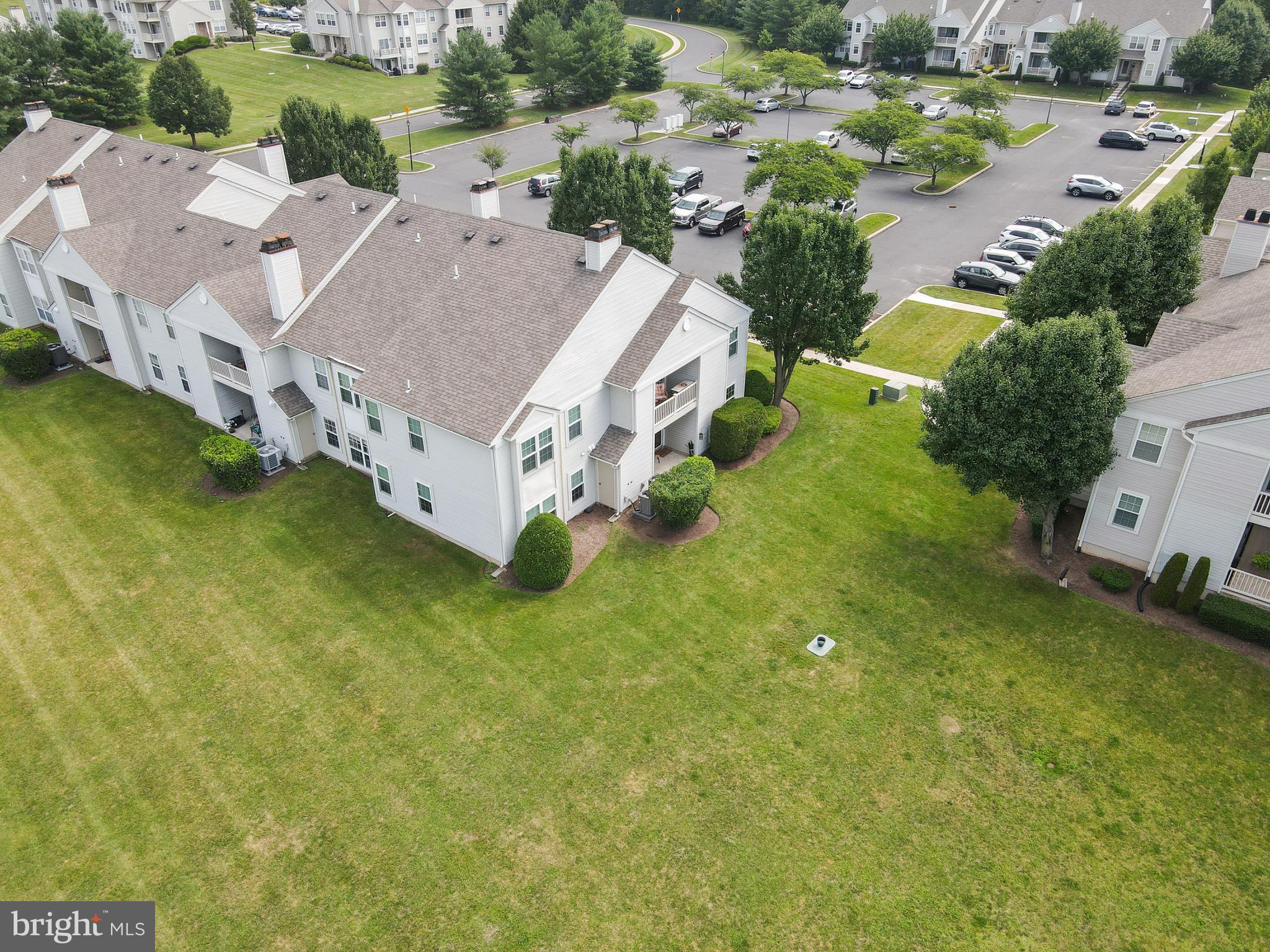WILLOW STREAM - Residential