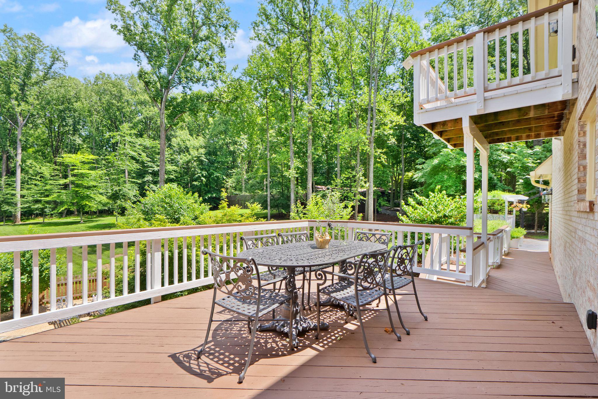 BEACH MILL HILL - Residential