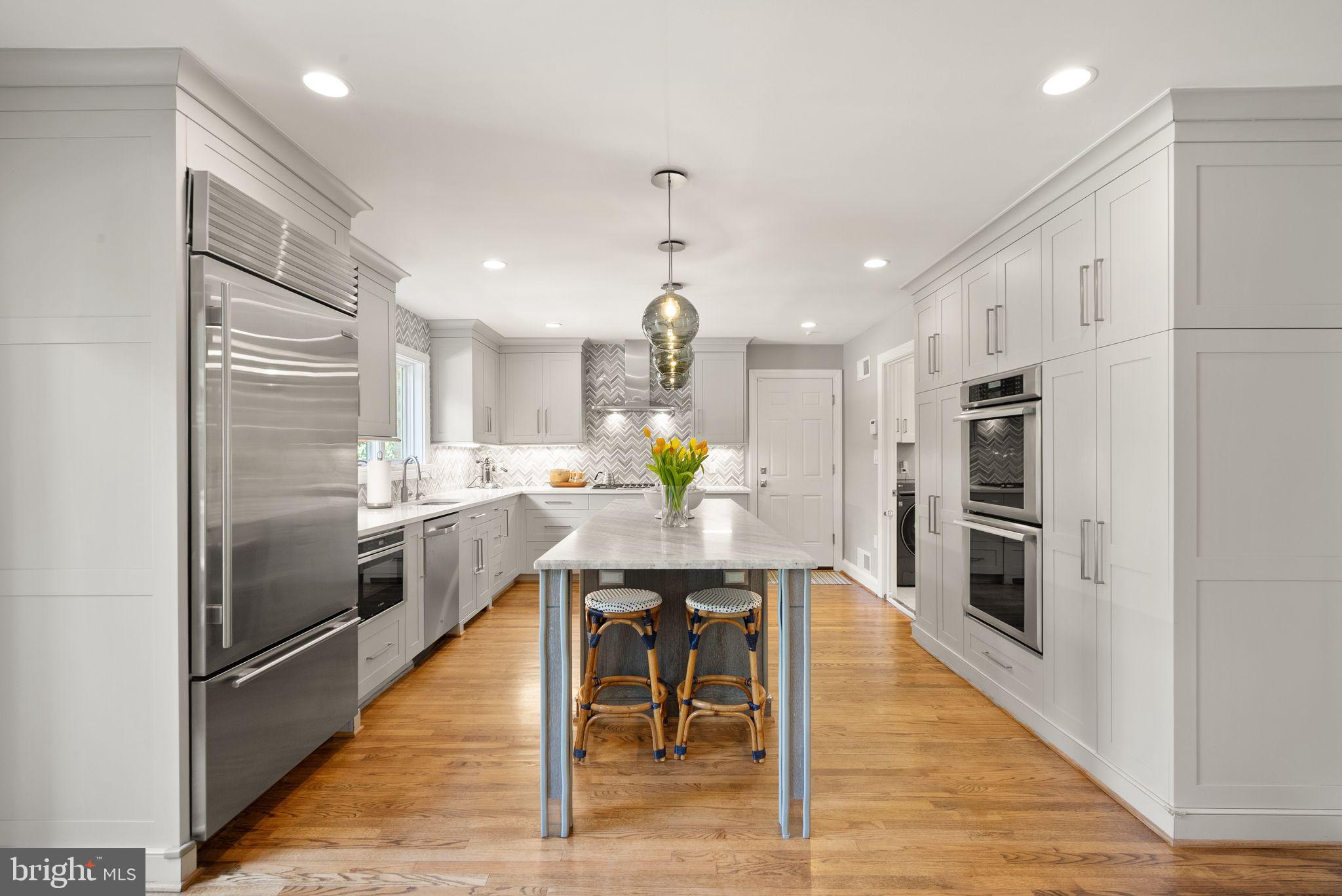 BEACH MILL HILL - Residential