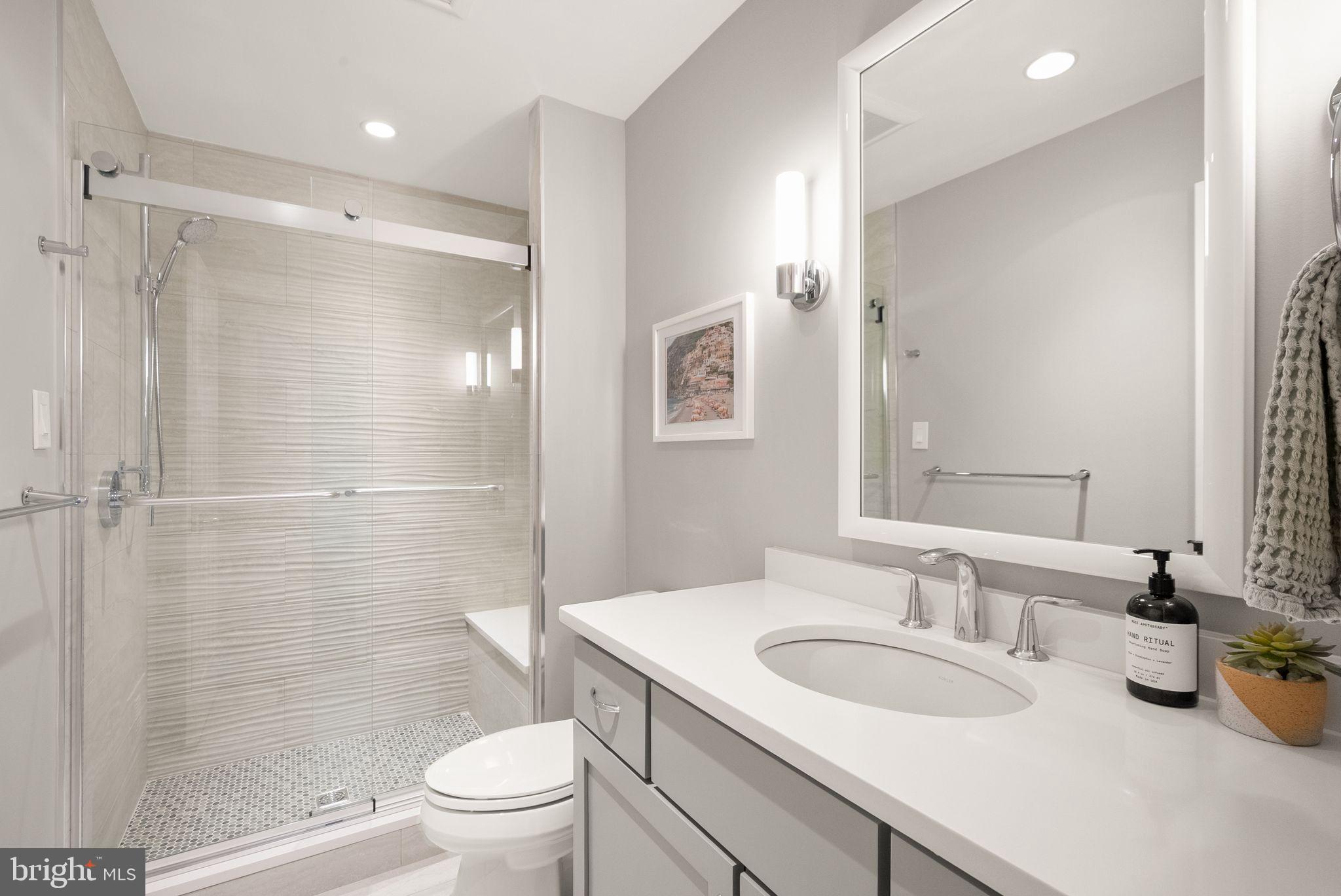 BEACH MILL HILL - Residential
