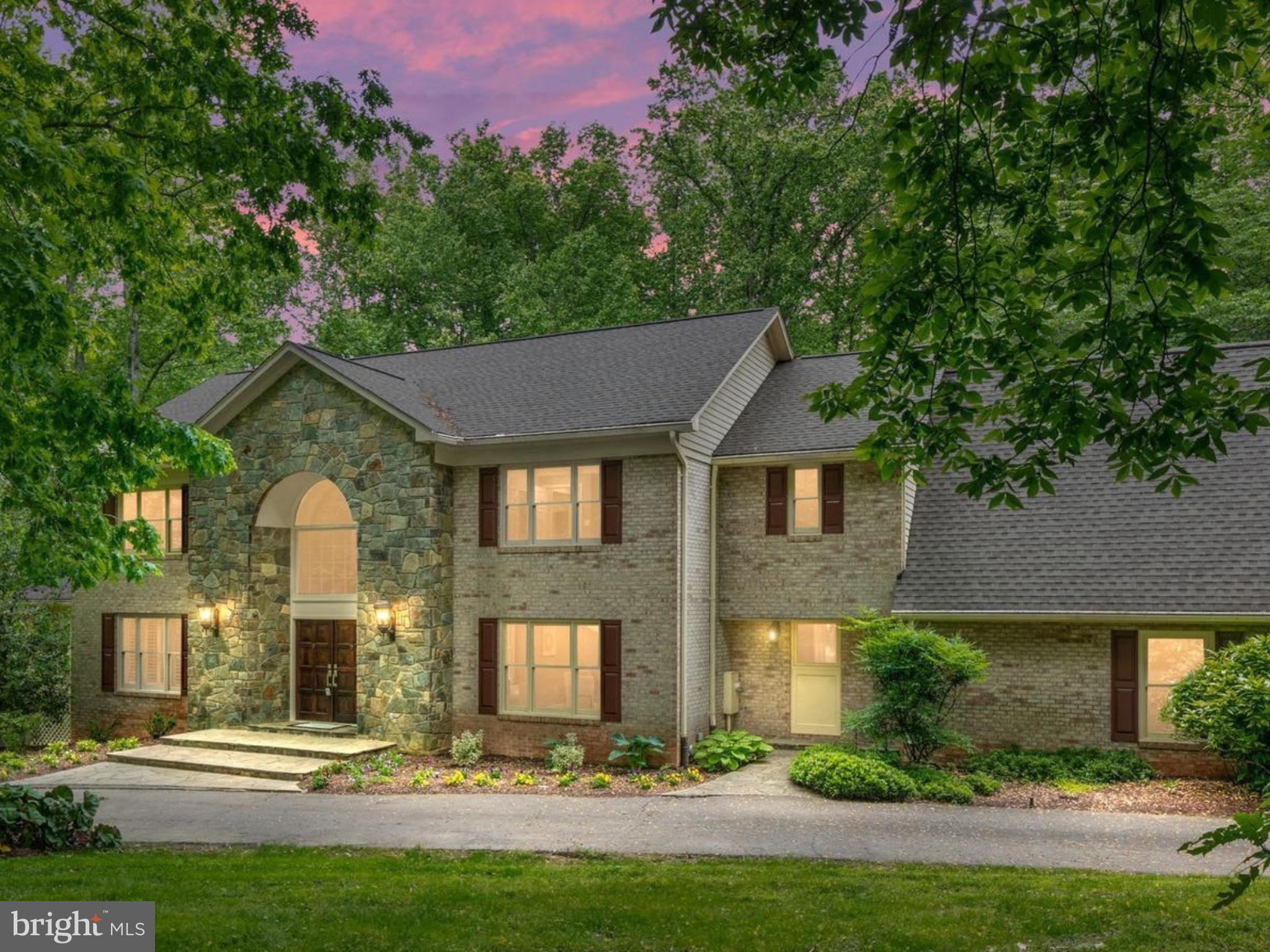 BEACH MILL HILL - Residential