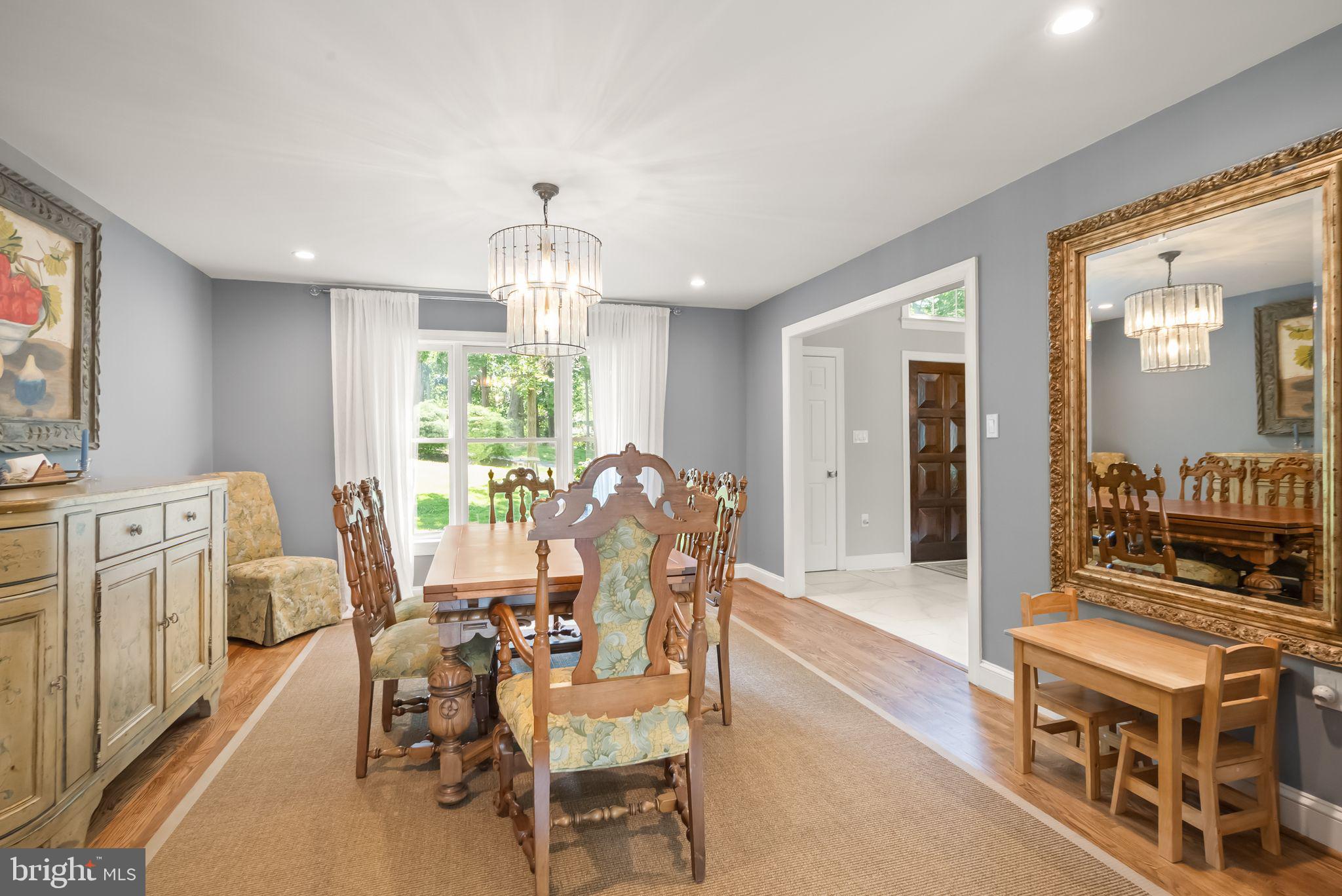 BEACH MILL HILL - Residential