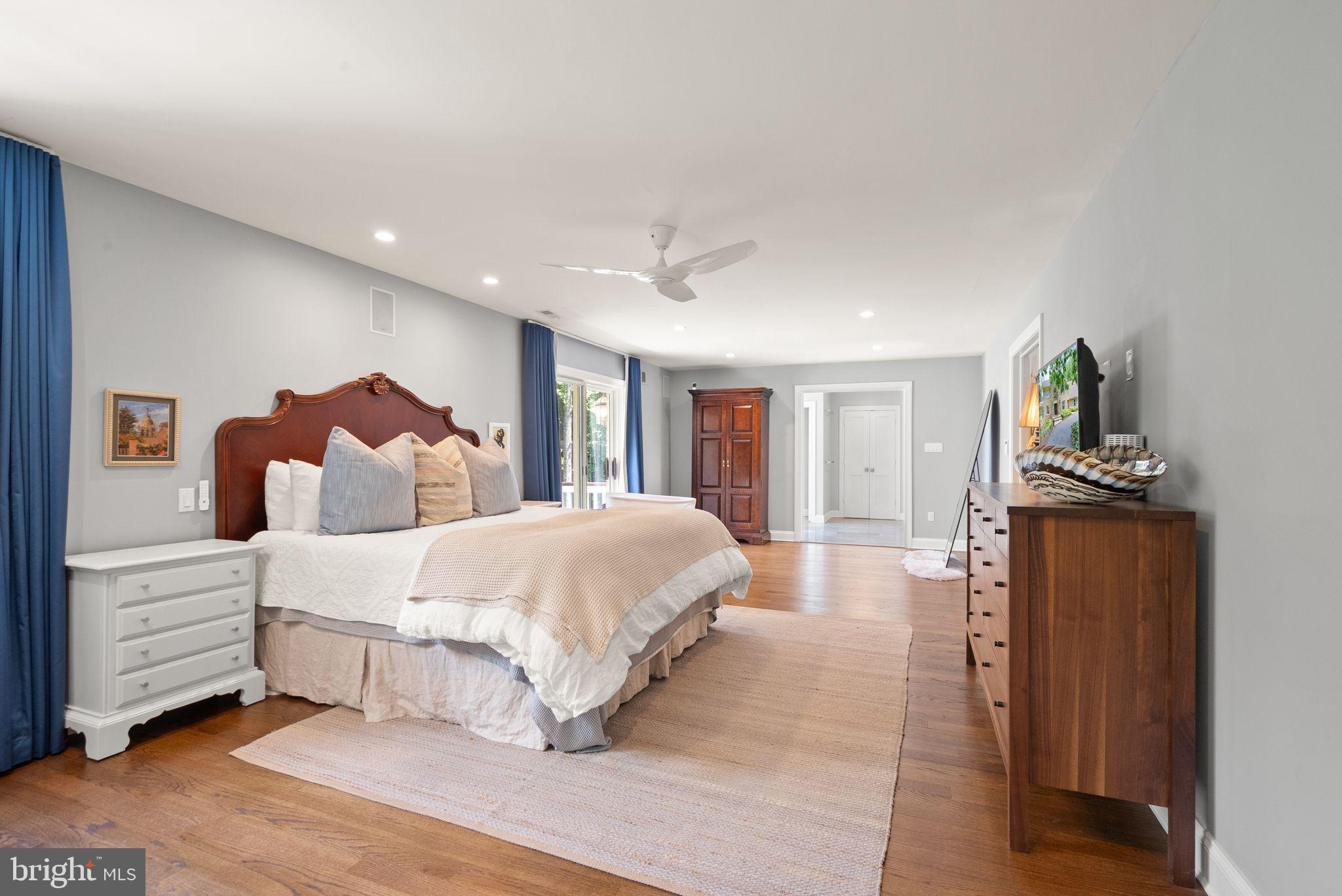 BEACH MILL HILL - Residential