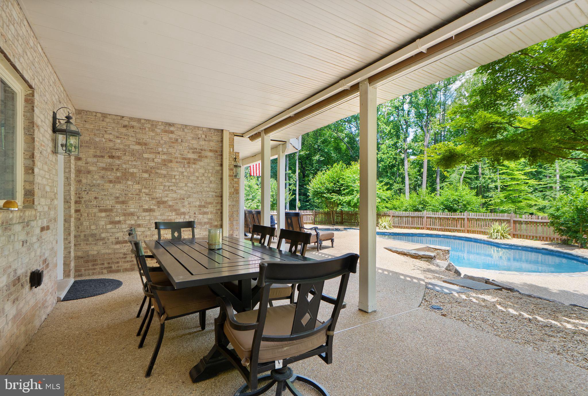 BEACH MILL HILL - Residential