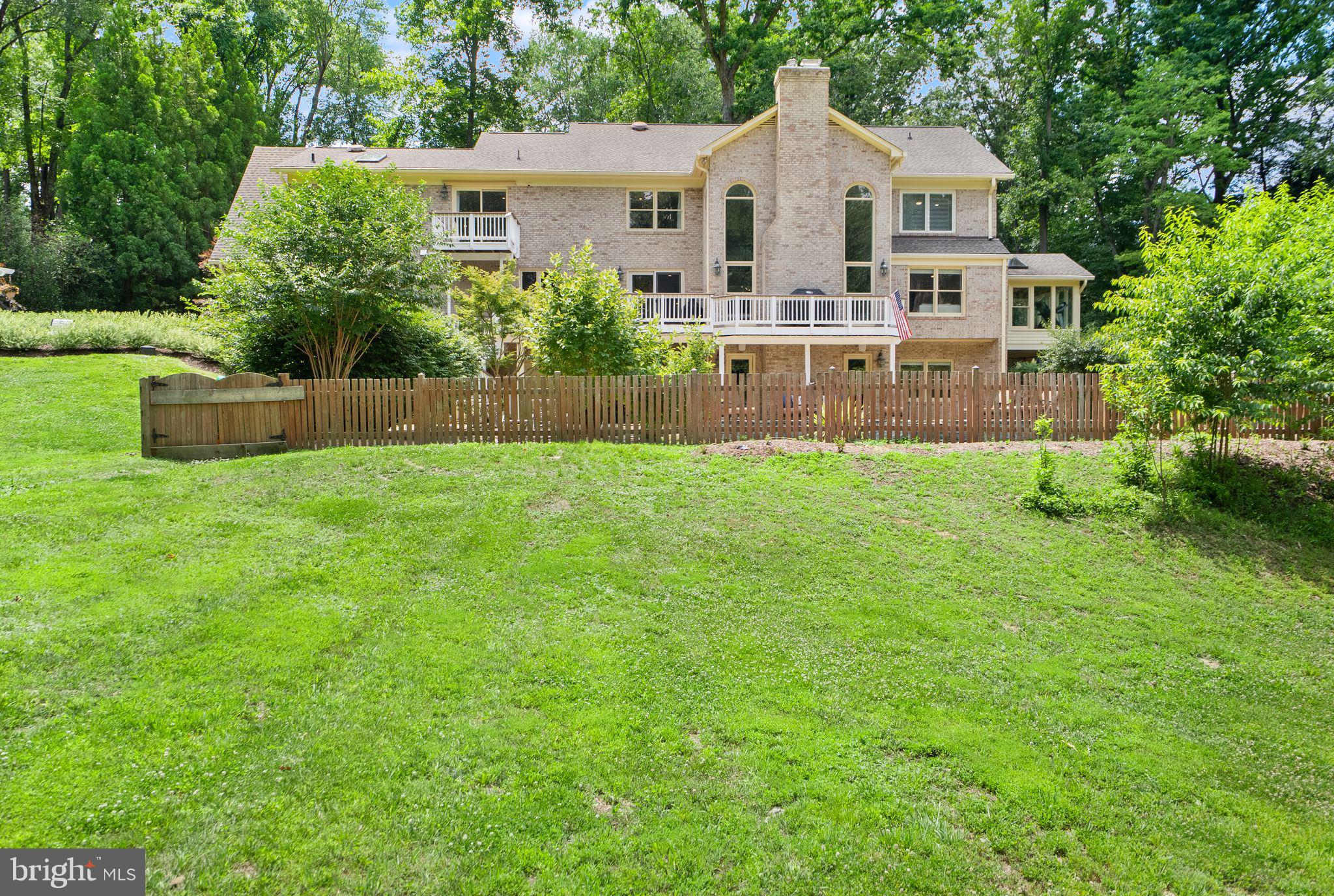 BEACH MILL HILL - Residential