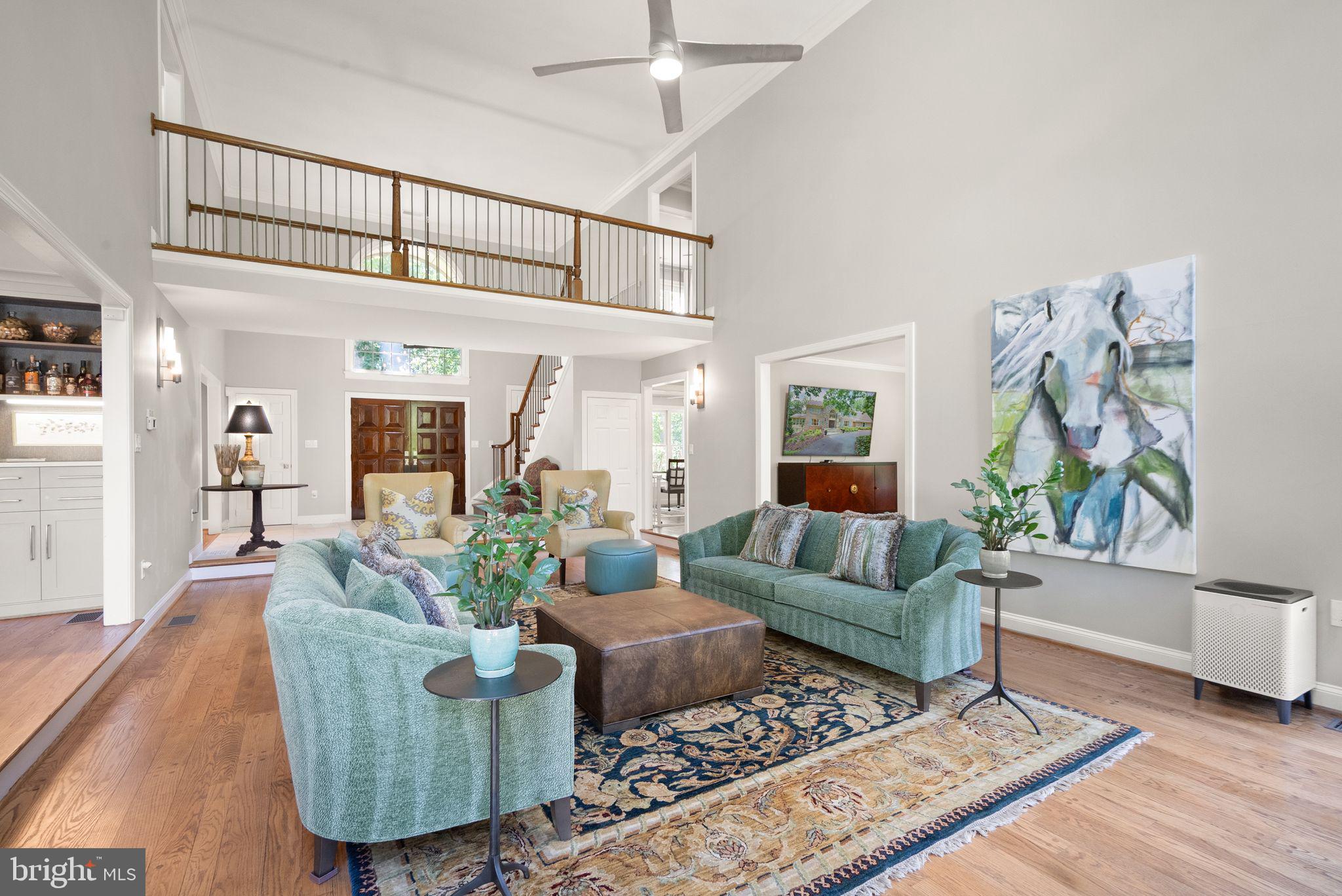 BEACH MILL HILL - Residential
