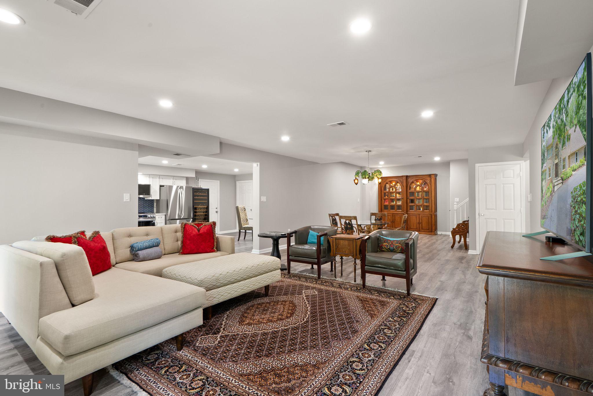BEACH MILL HILL - Residential