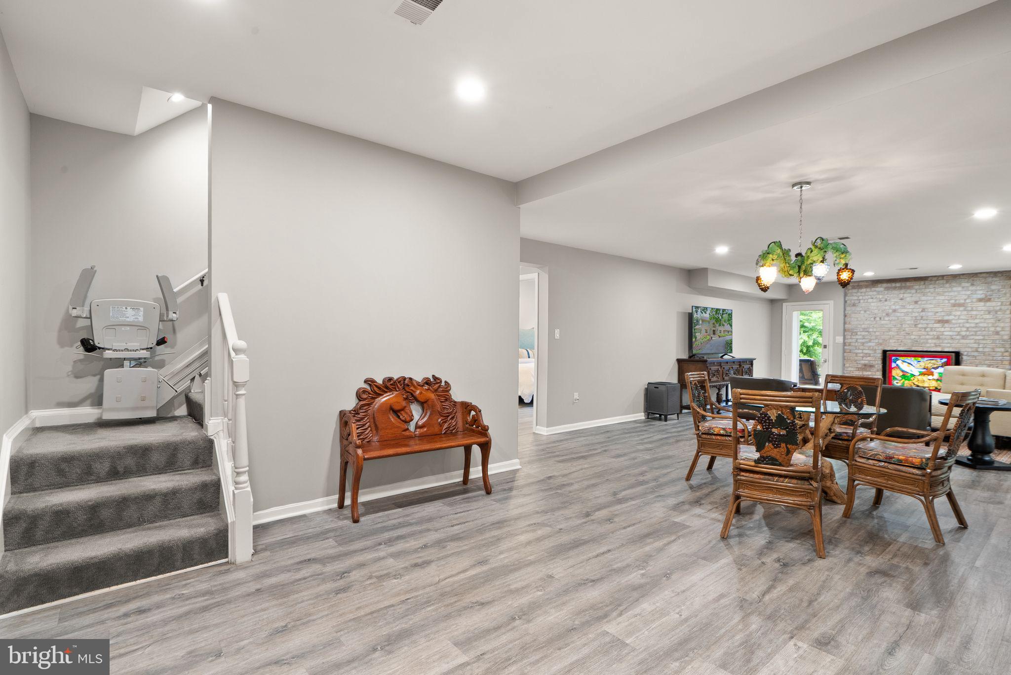BEACH MILL HILL - Residential
