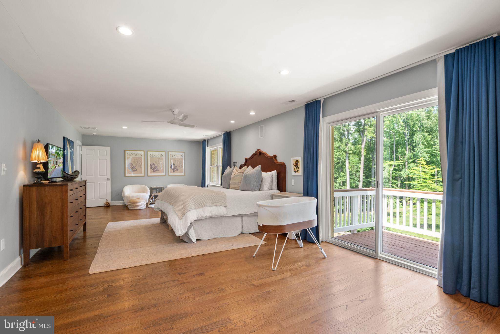 BEACH MILL HILL - Residential