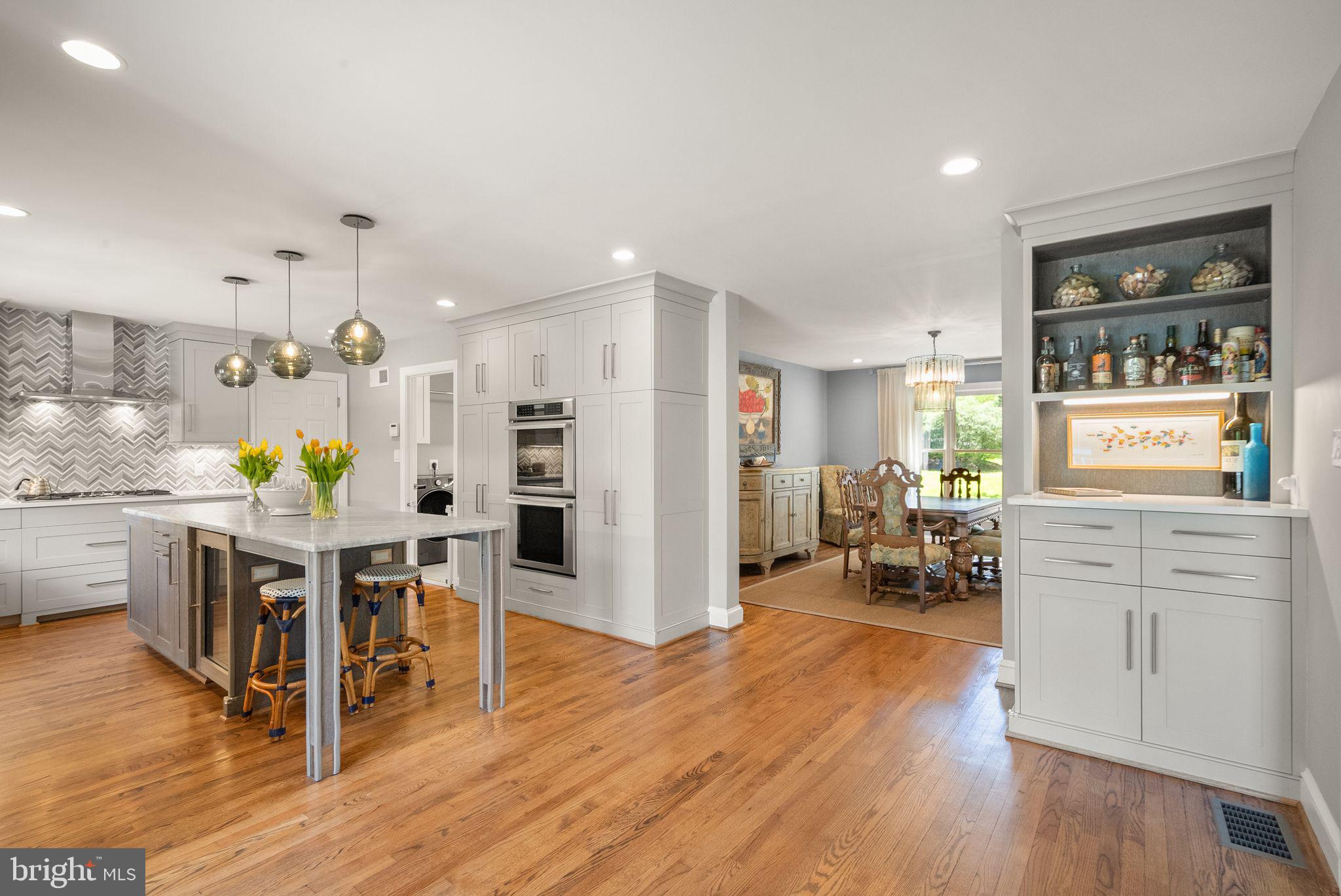 BEACH MILL HILL - Residential