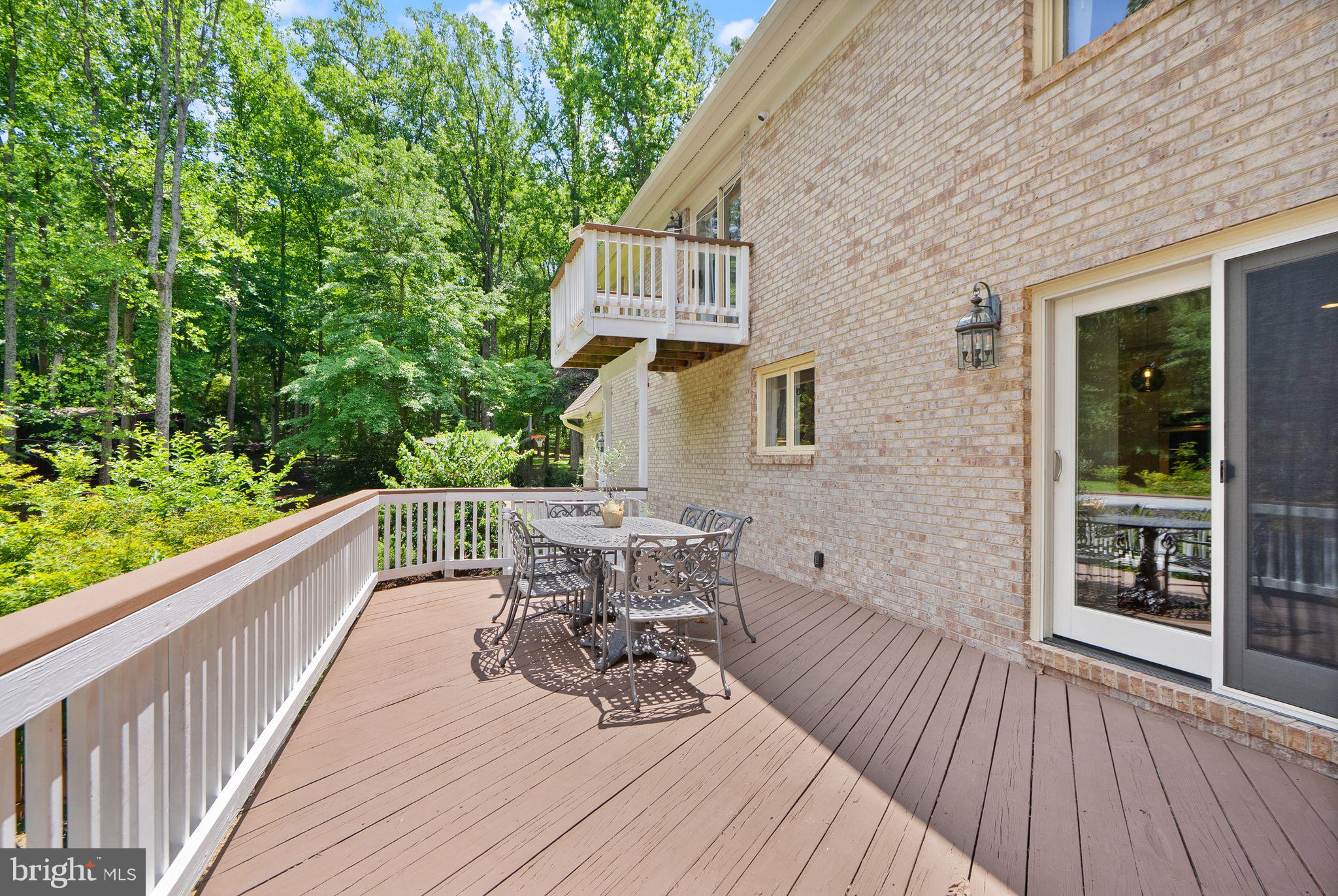 BEACH MILL HILL - Residential