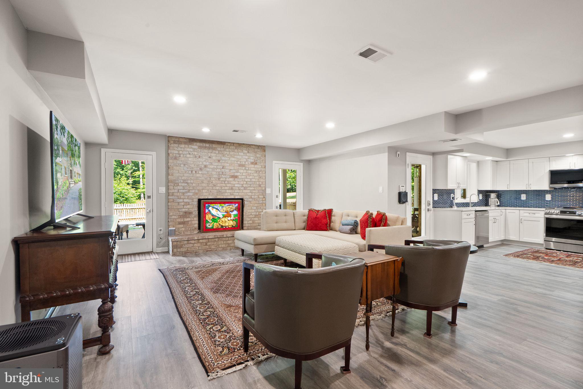 BEACH MILL HILL - Residential