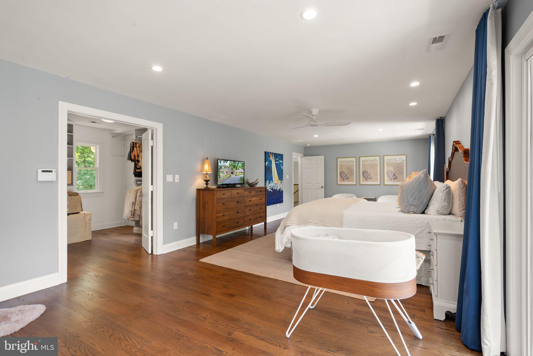 BEACH MILL HILL - Residential