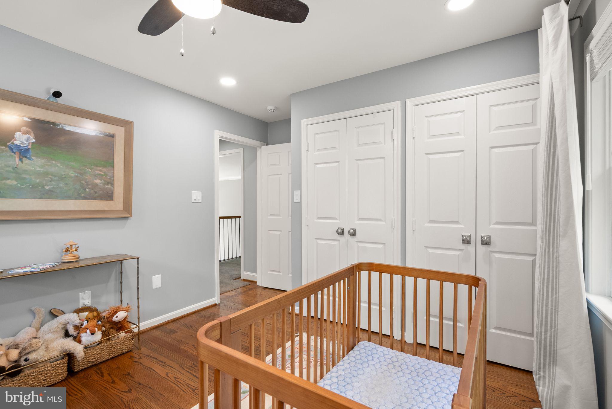 BEACH MILL HILL - Residential