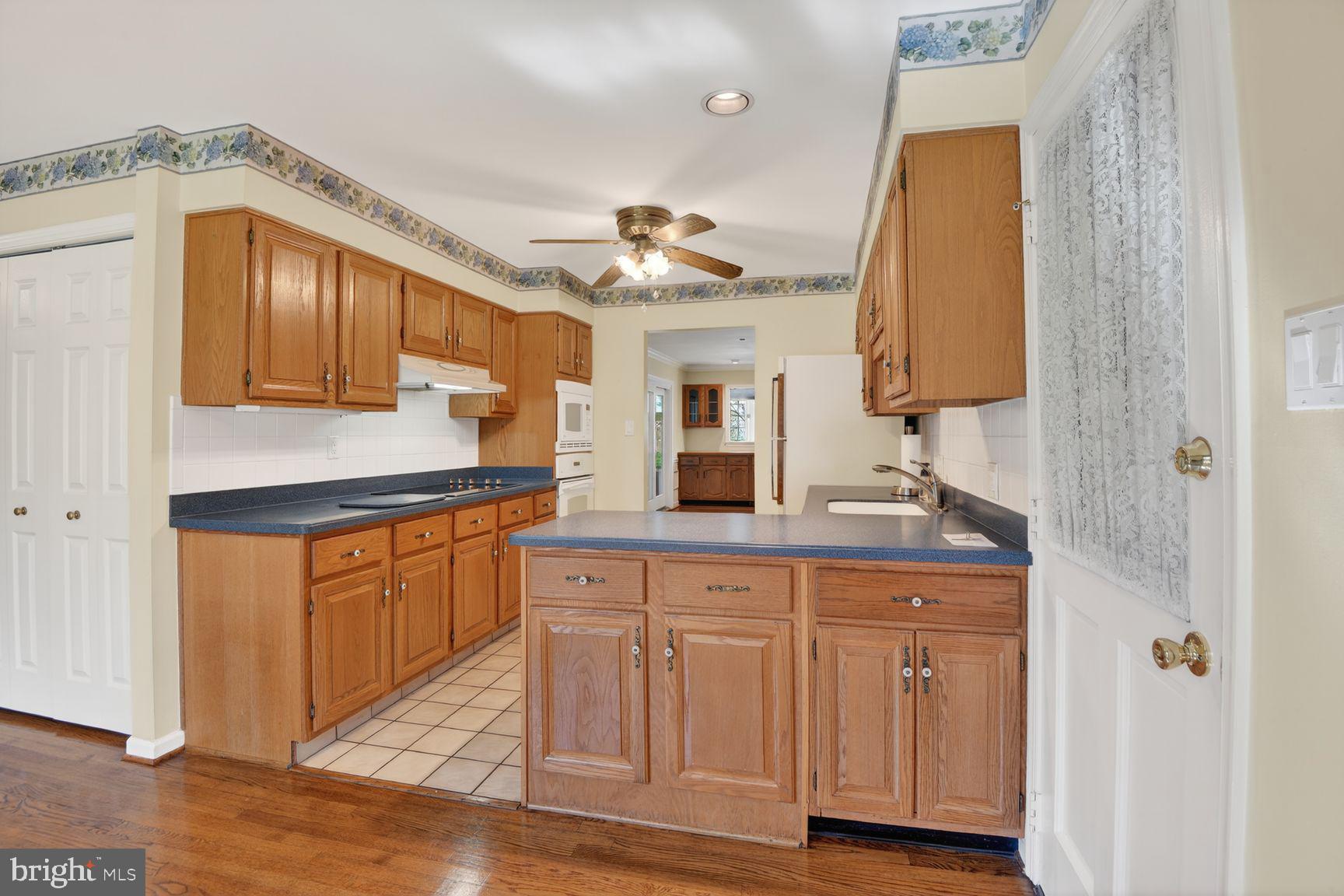STONEGATE - Residential
