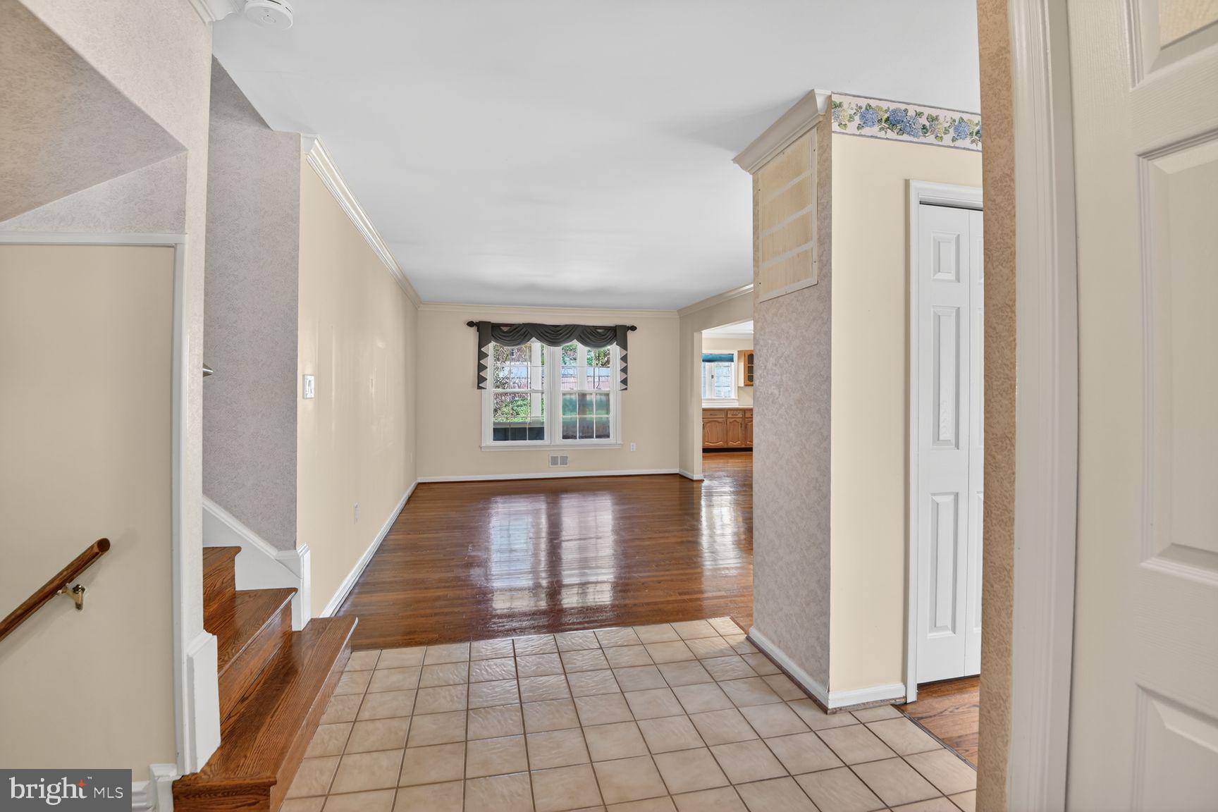 STONEGATE - Residential
