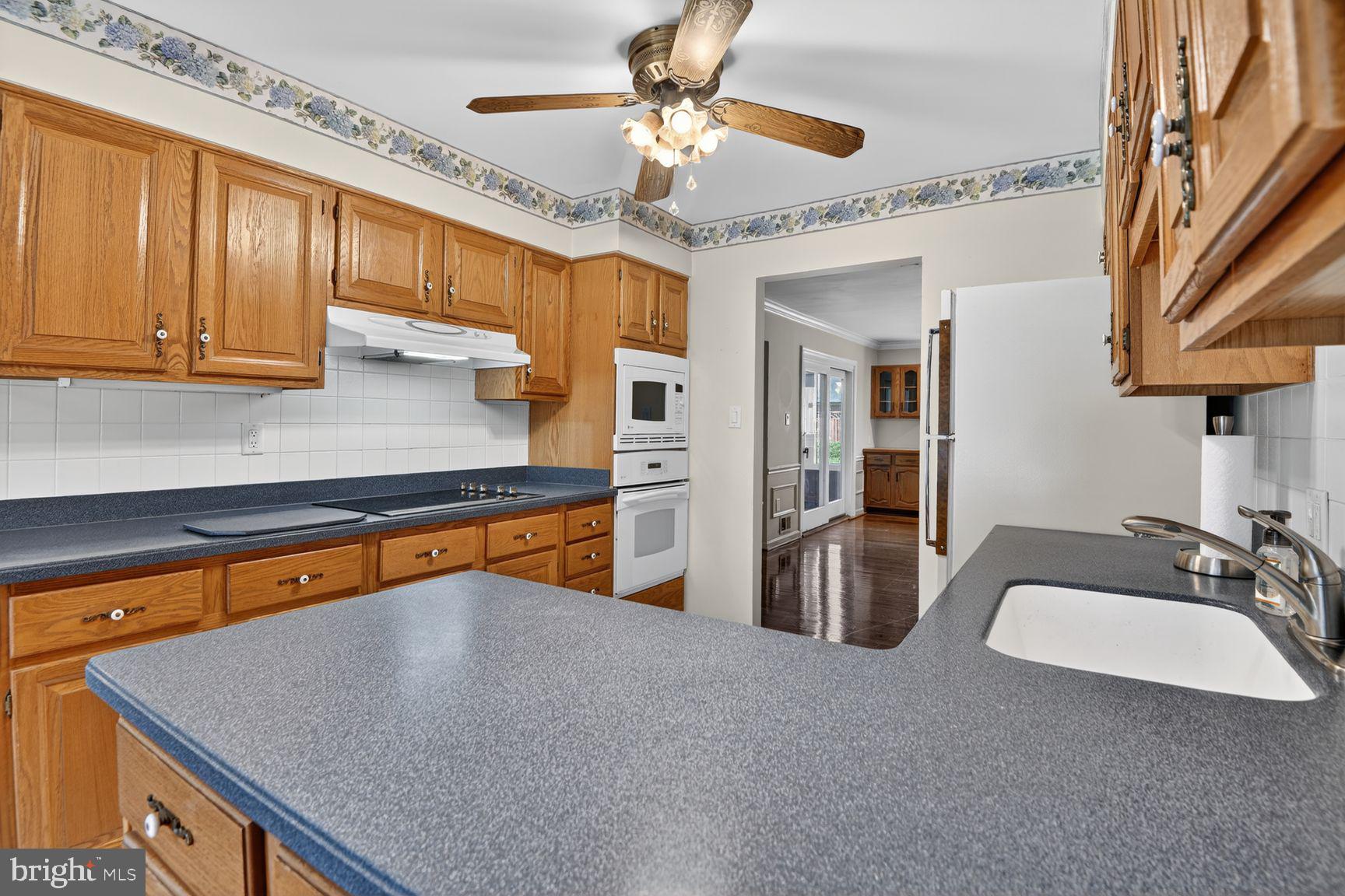 STONEGATE - Residential