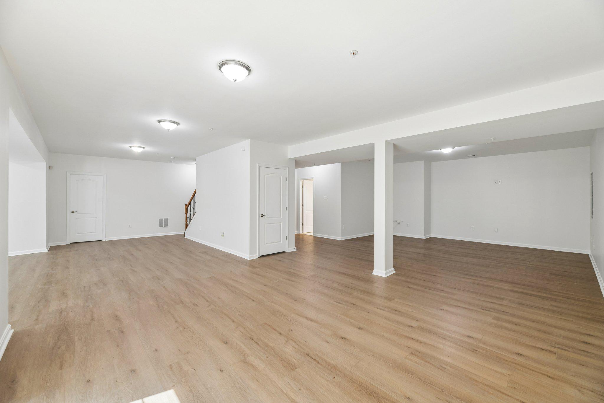 OAKMONT ESTATES - Residential