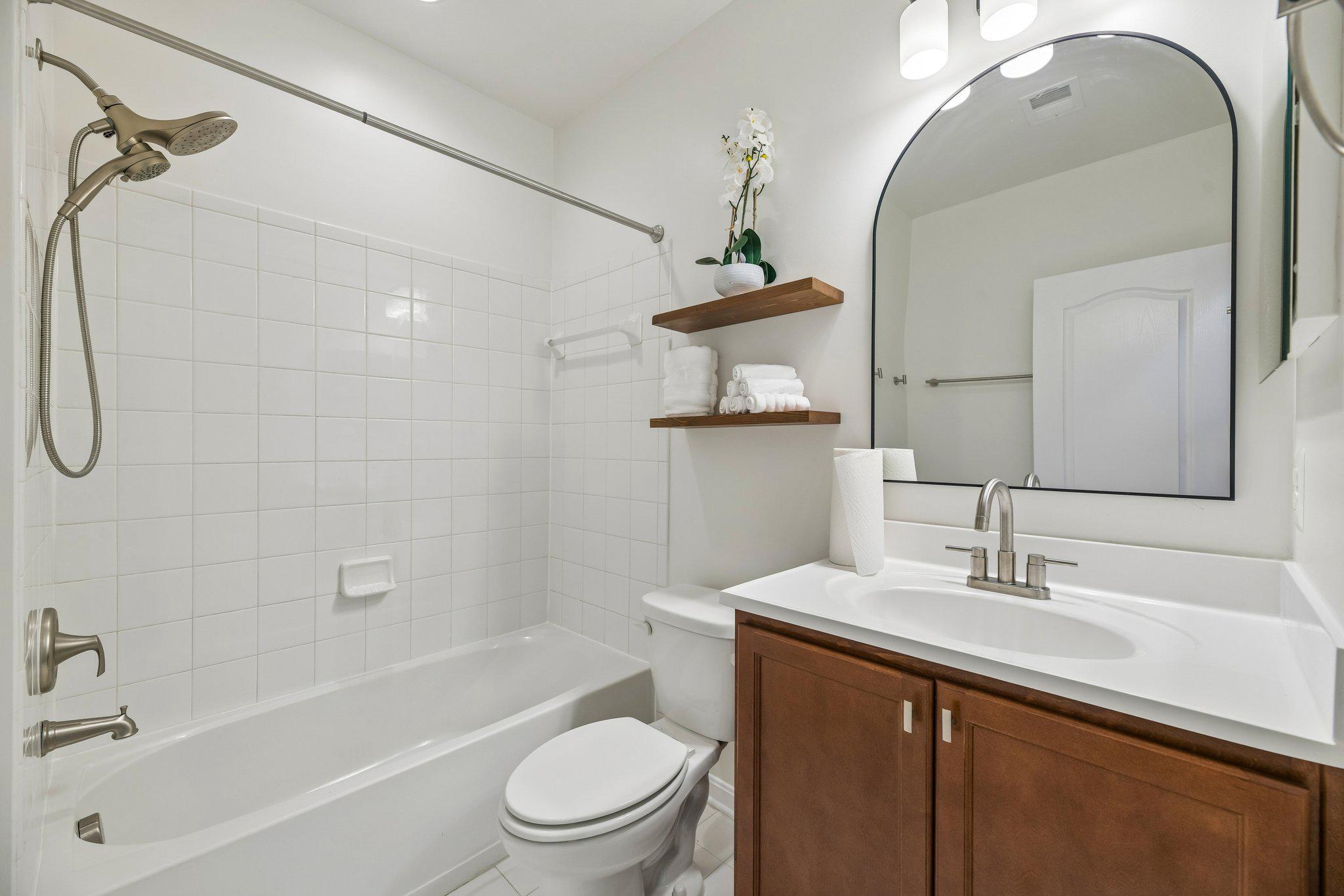 OAKMONT ESTATES - Residential