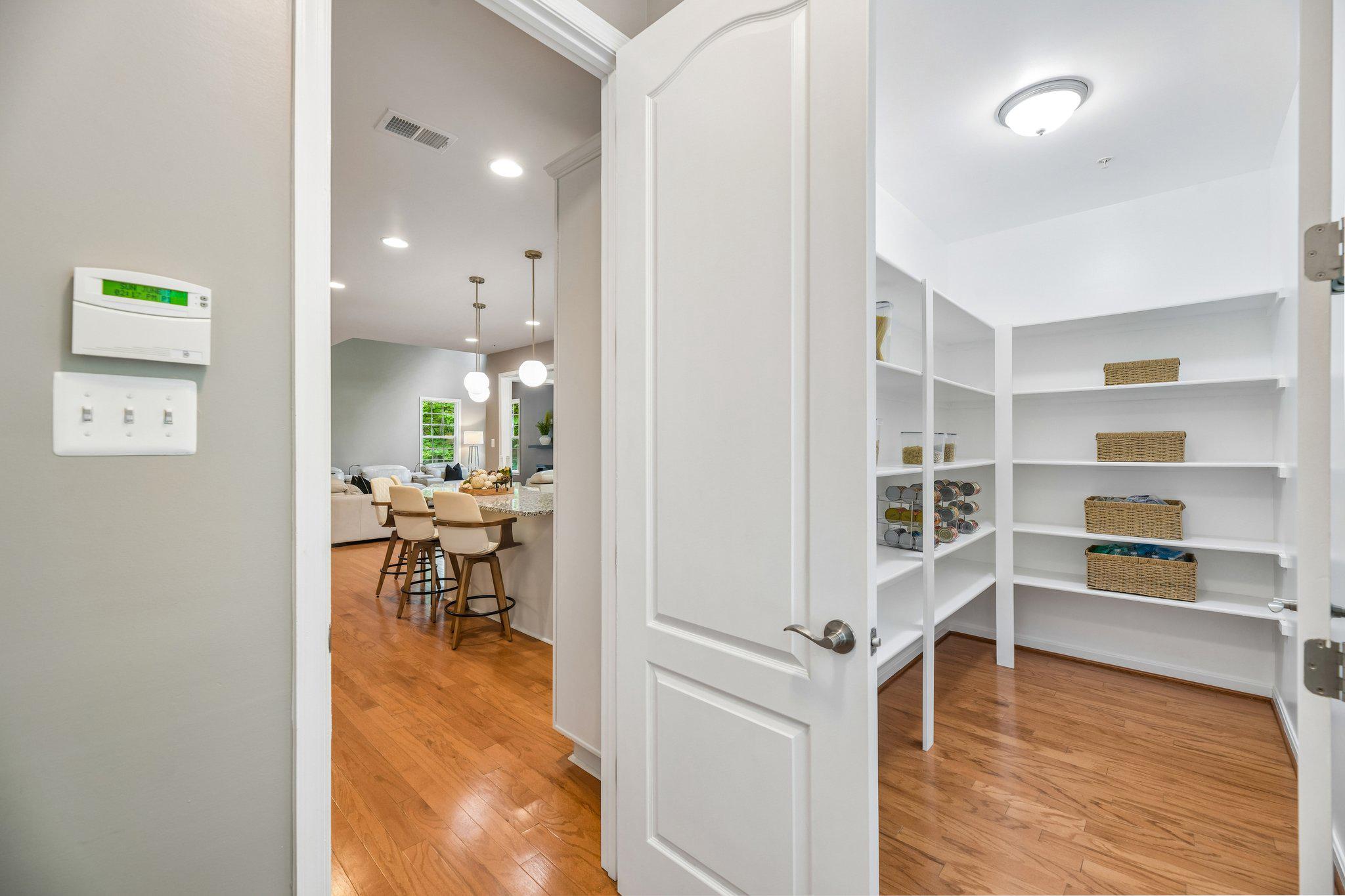 OAKMONT ESTATES - Residential