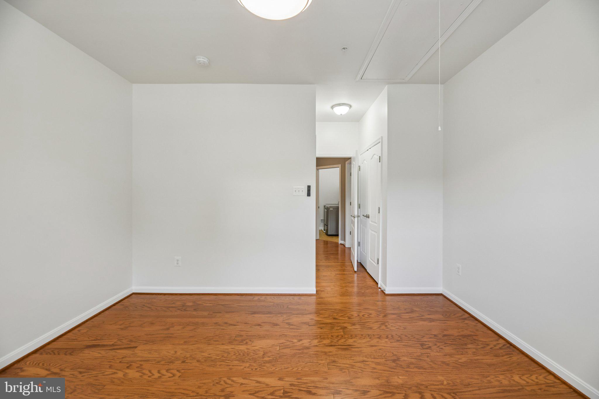 OAKMONT ESTATES - Residential