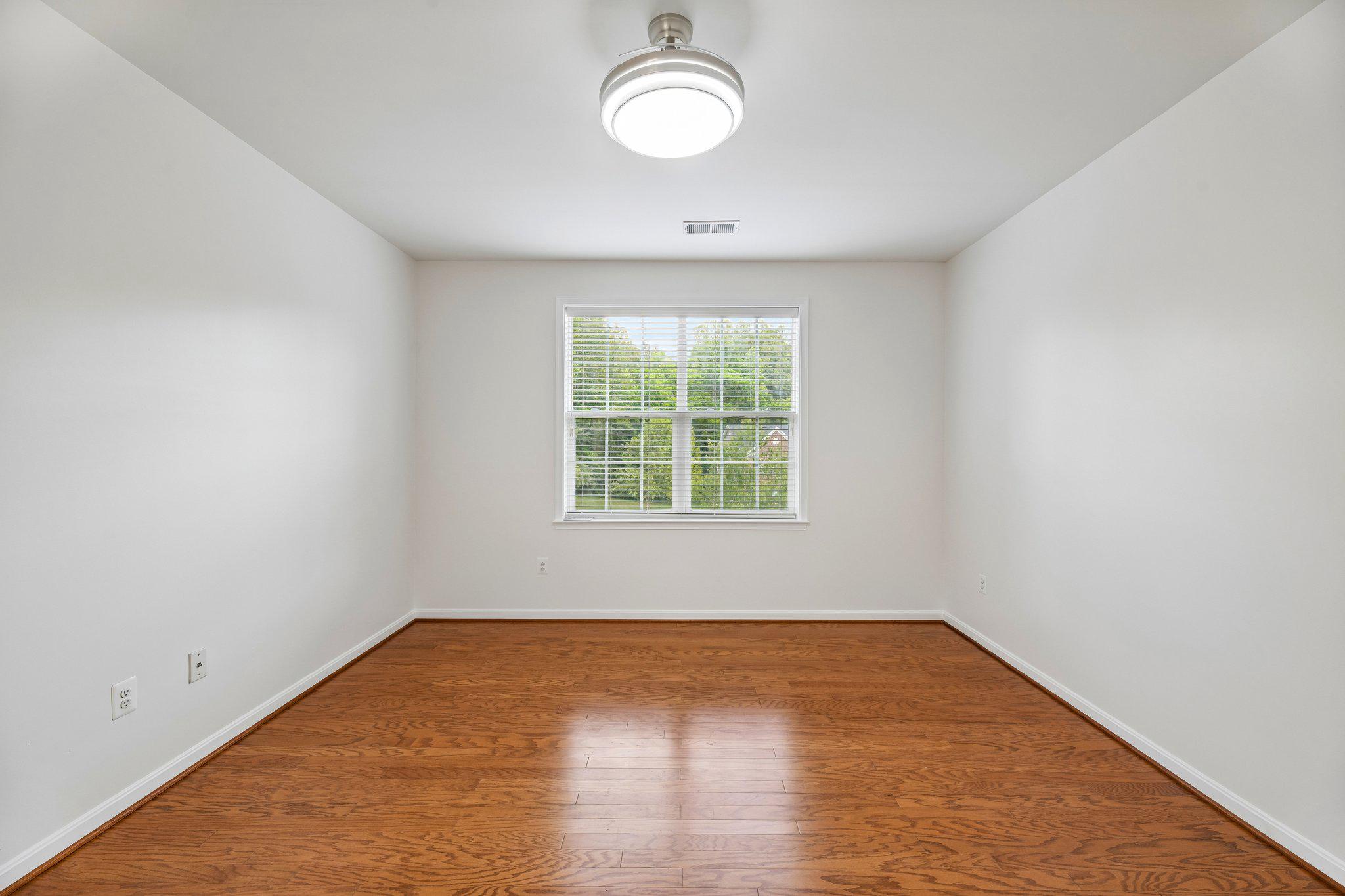 OAKMONT ESTATES - Residential