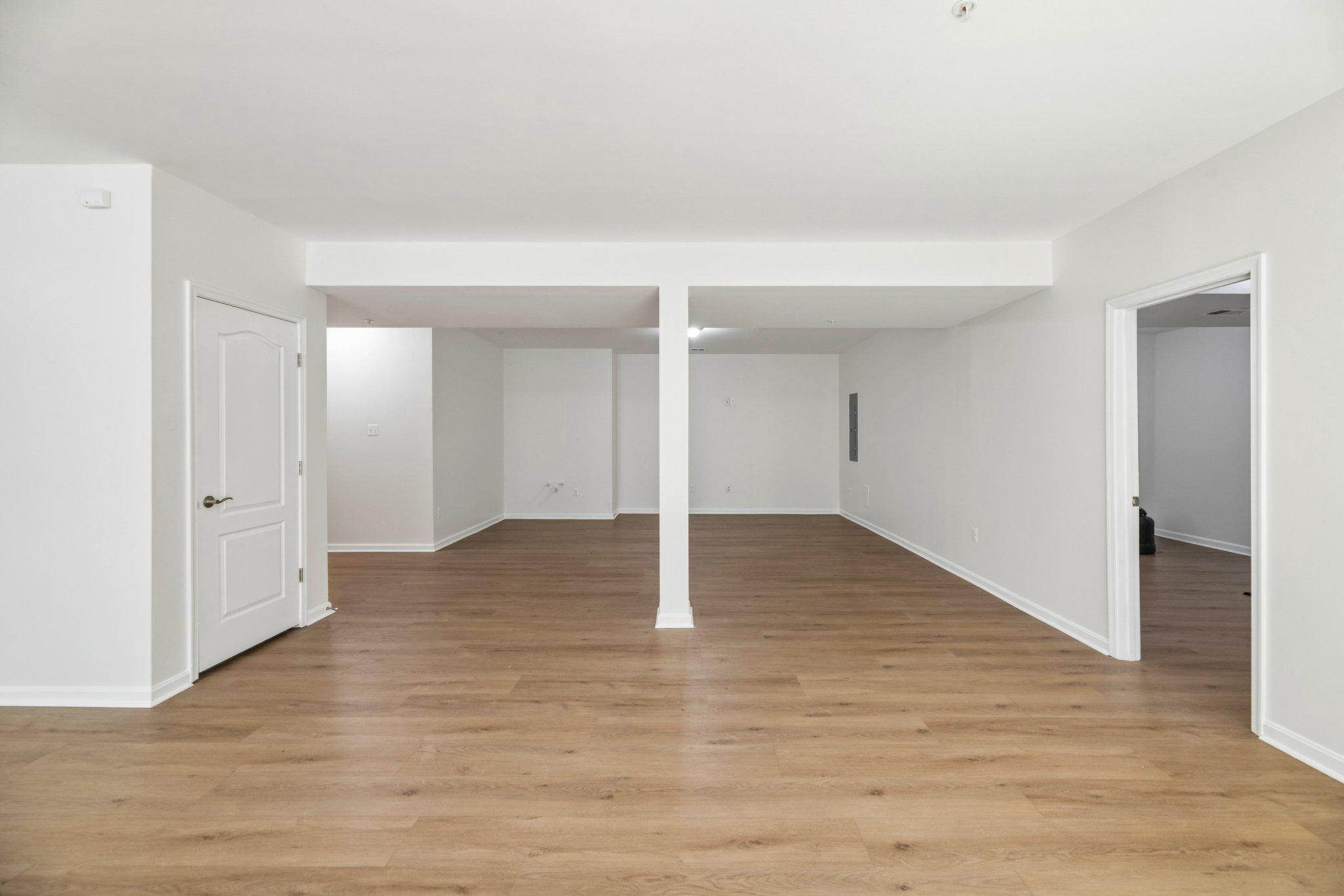 OAKMONT ESTATES - Residential
