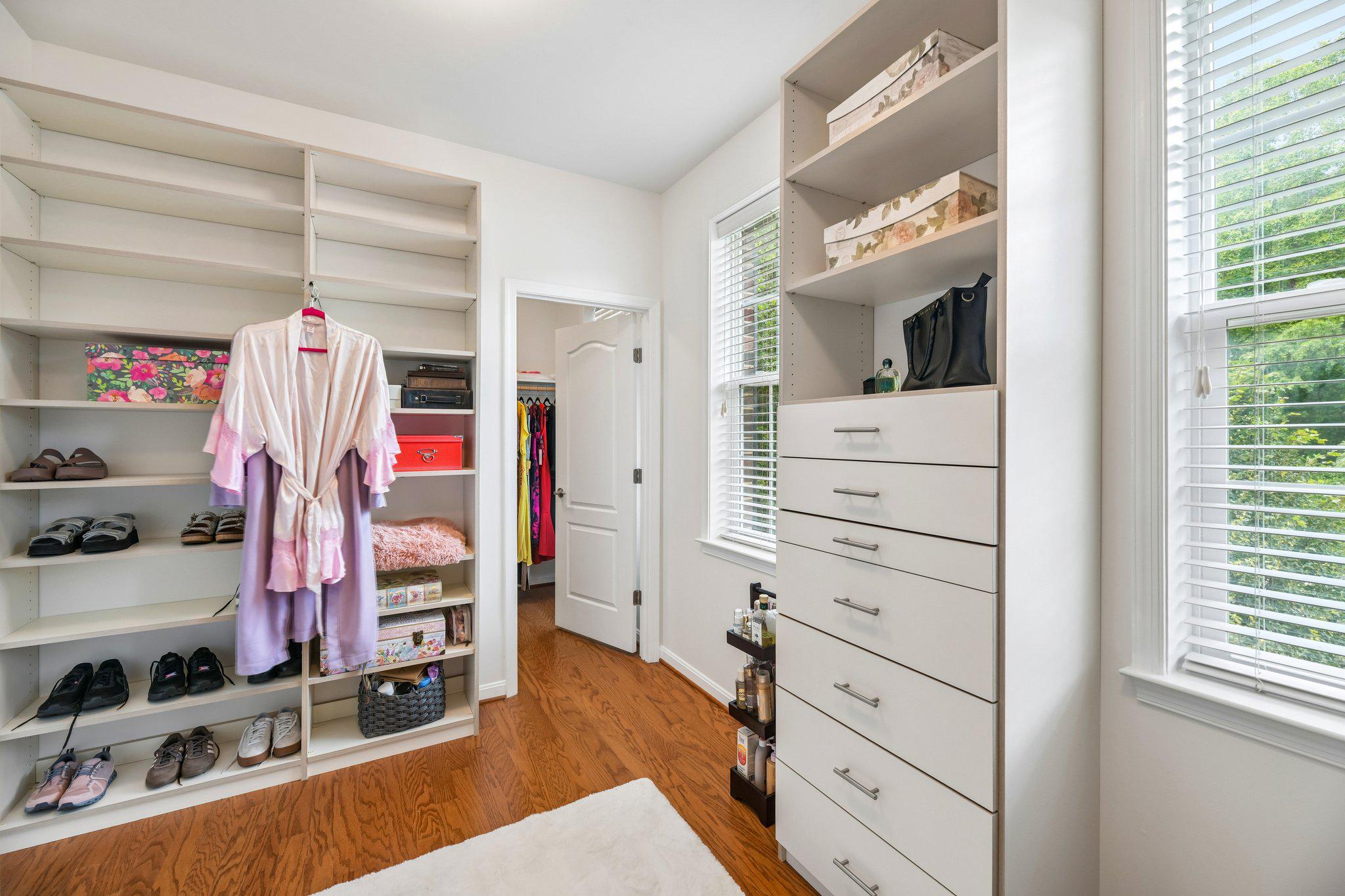 OAKMONT ESTATES - Residential