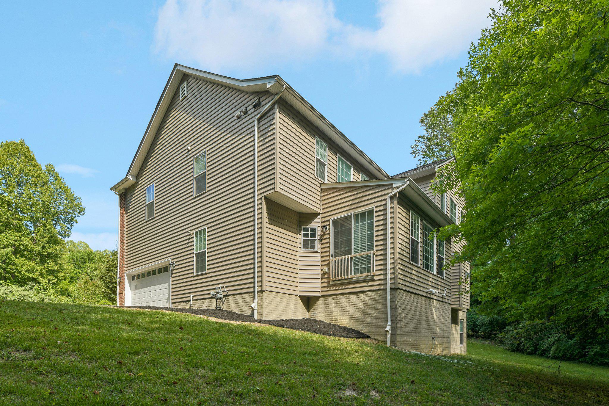 OAKMONT ESTATES - Residential