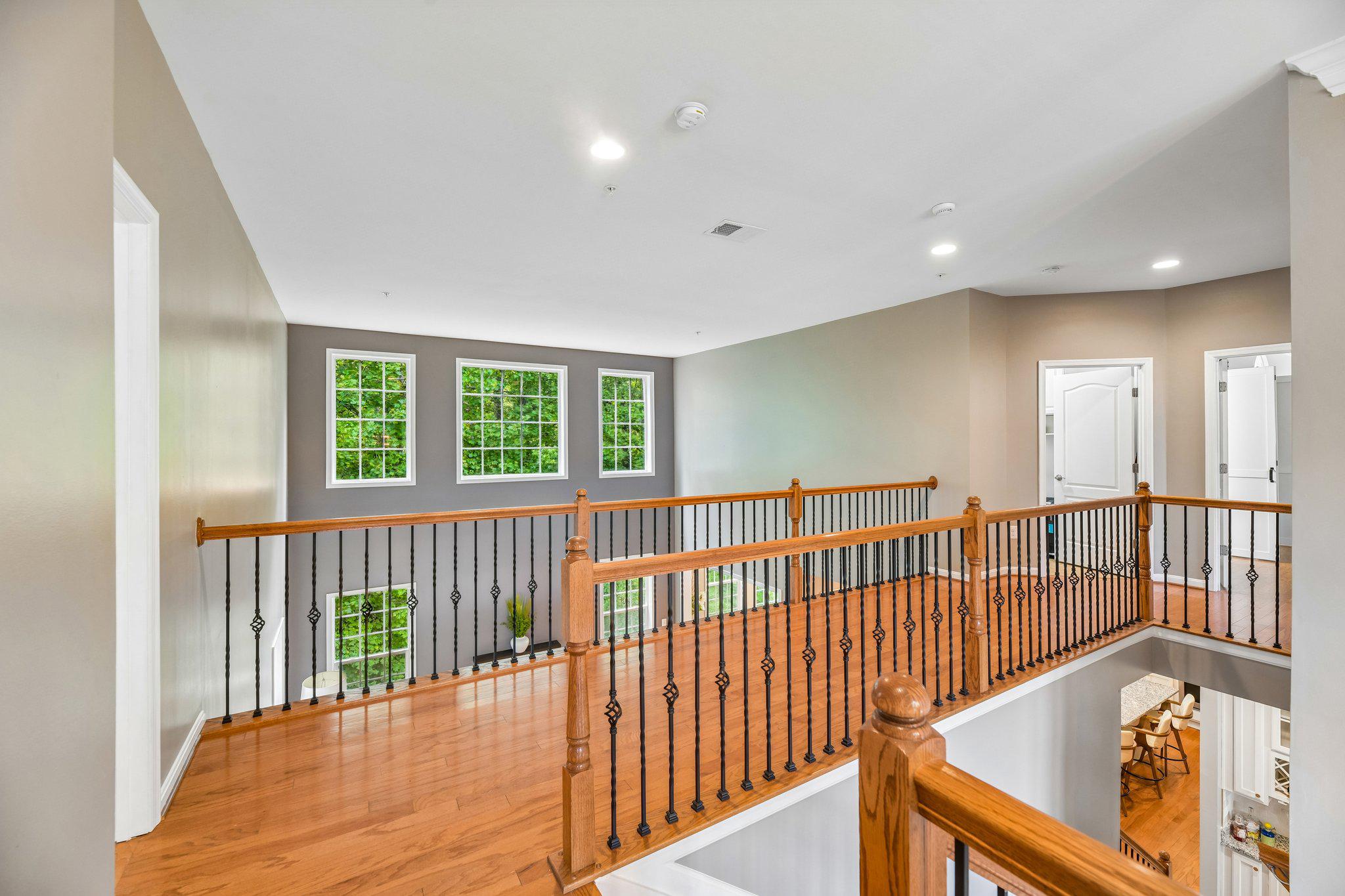 OAKMONT ESTATES - Residential