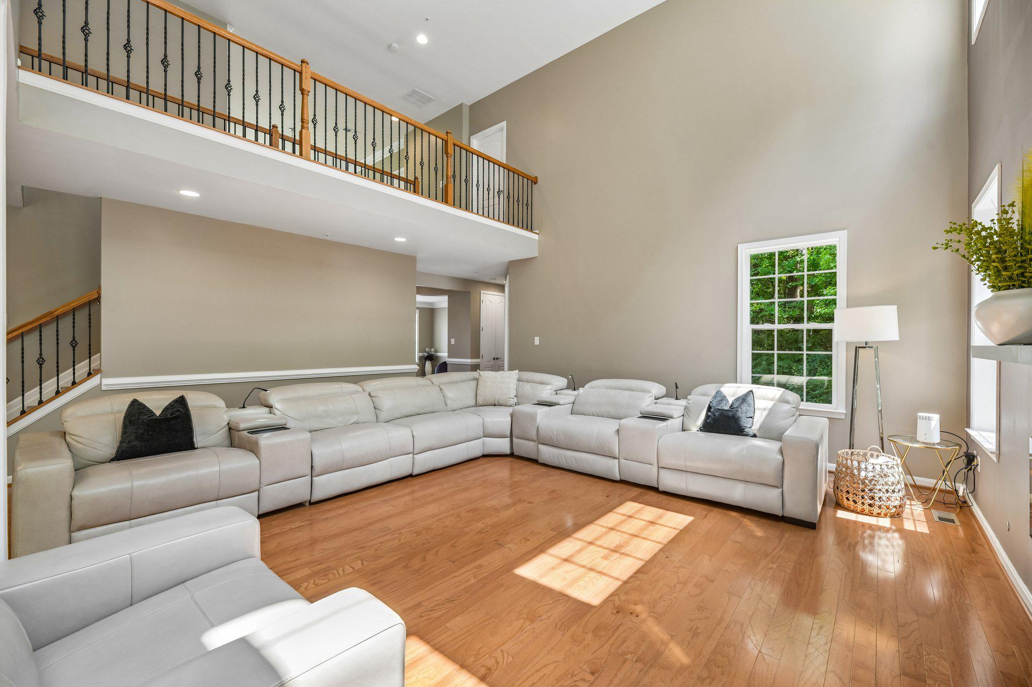 OAKMONT ESTATES - Residential