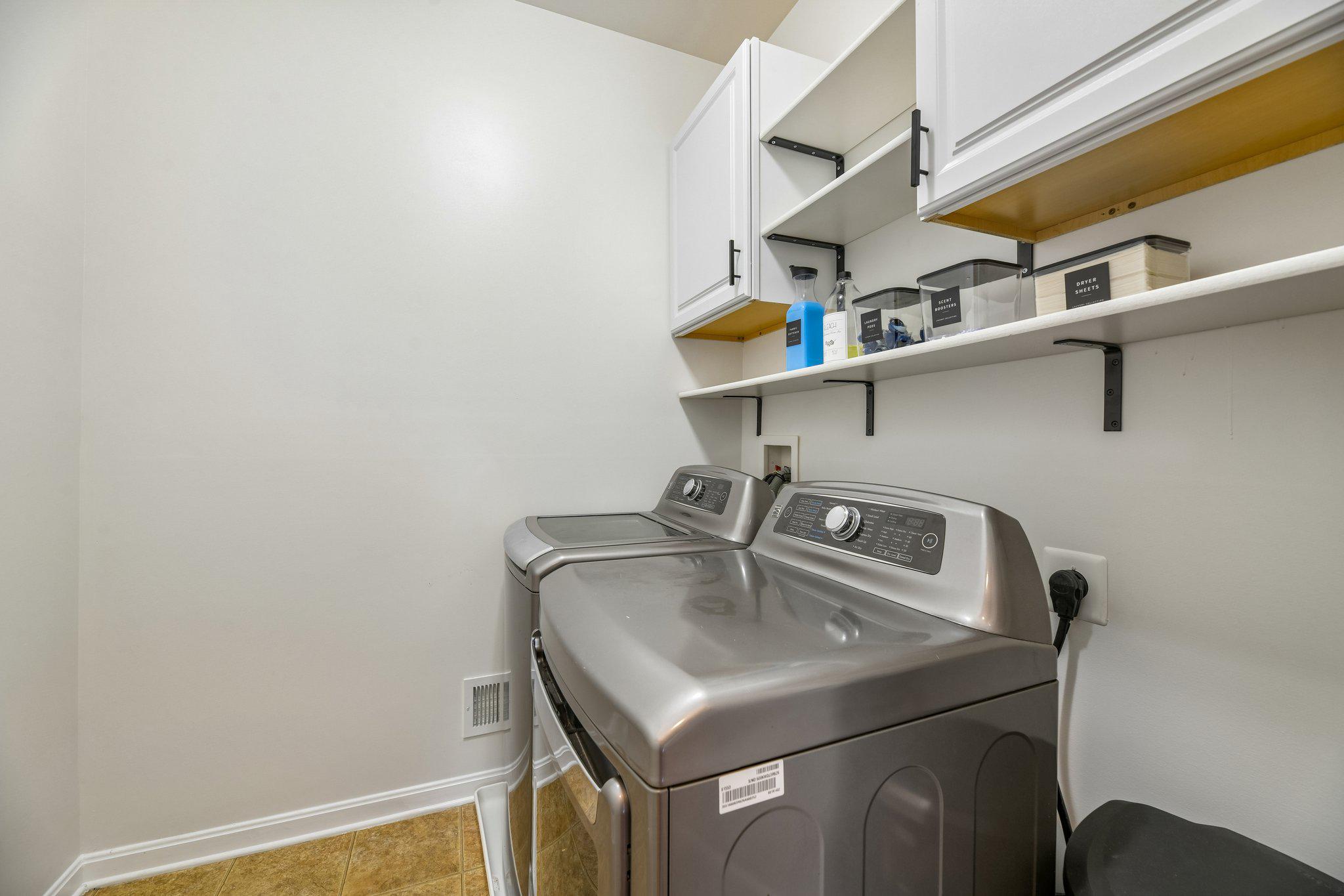 OAKMONT ESTATES - Residential