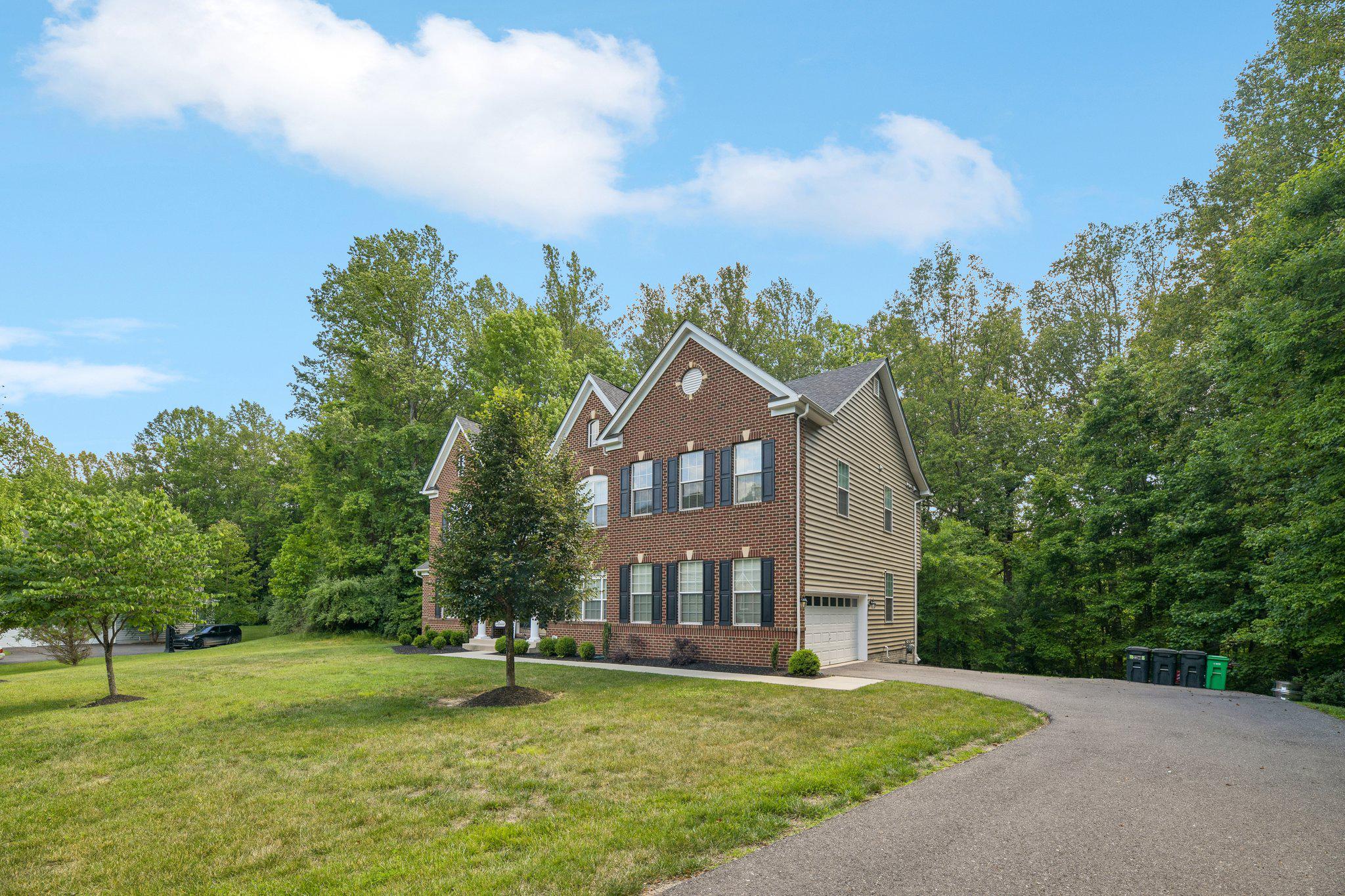OAKMONT ESTATES - Residential