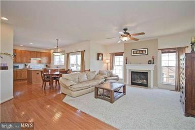 PARK RIDGE - Residential Lease