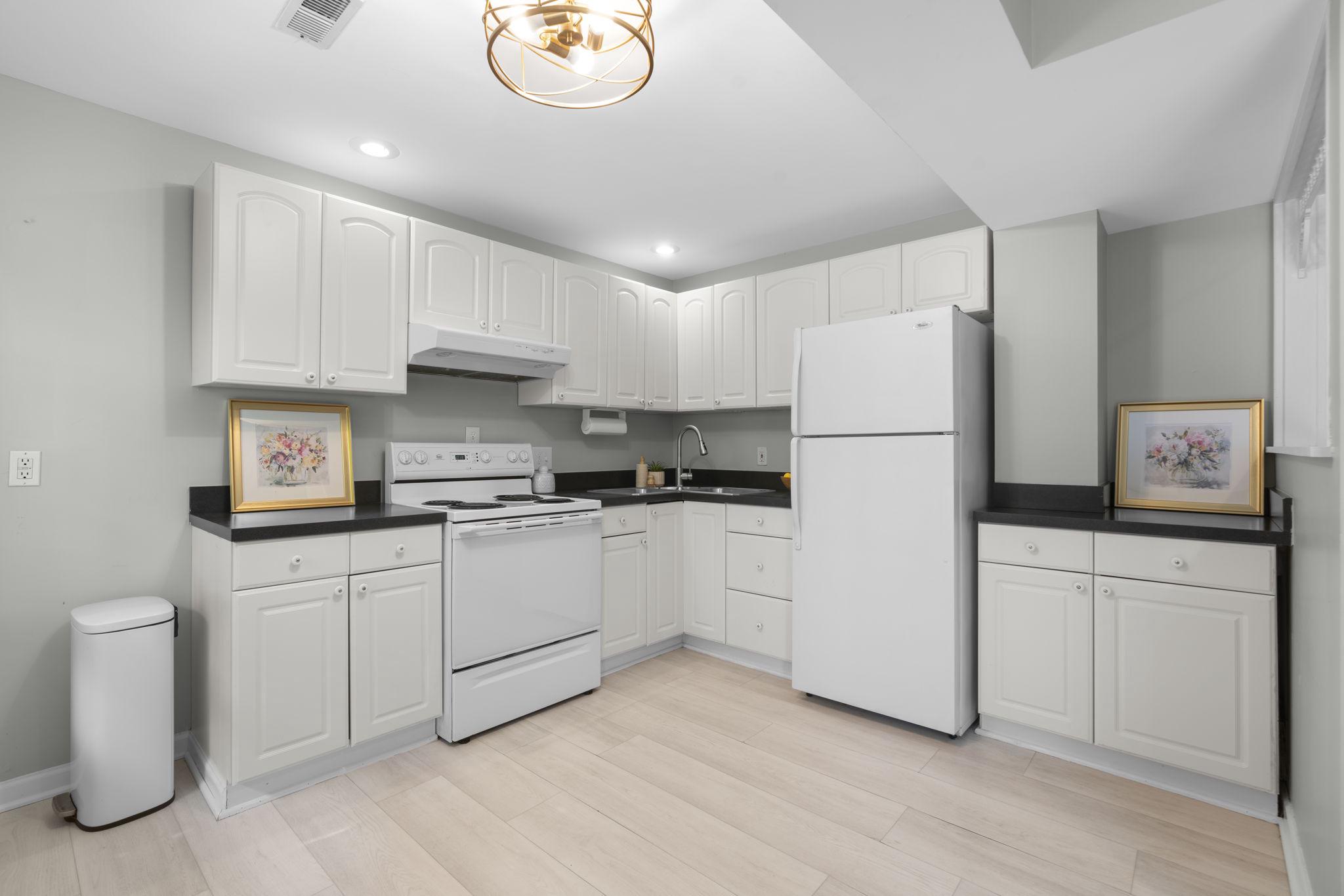 OVERLOOK AT TIMBERS - Residential