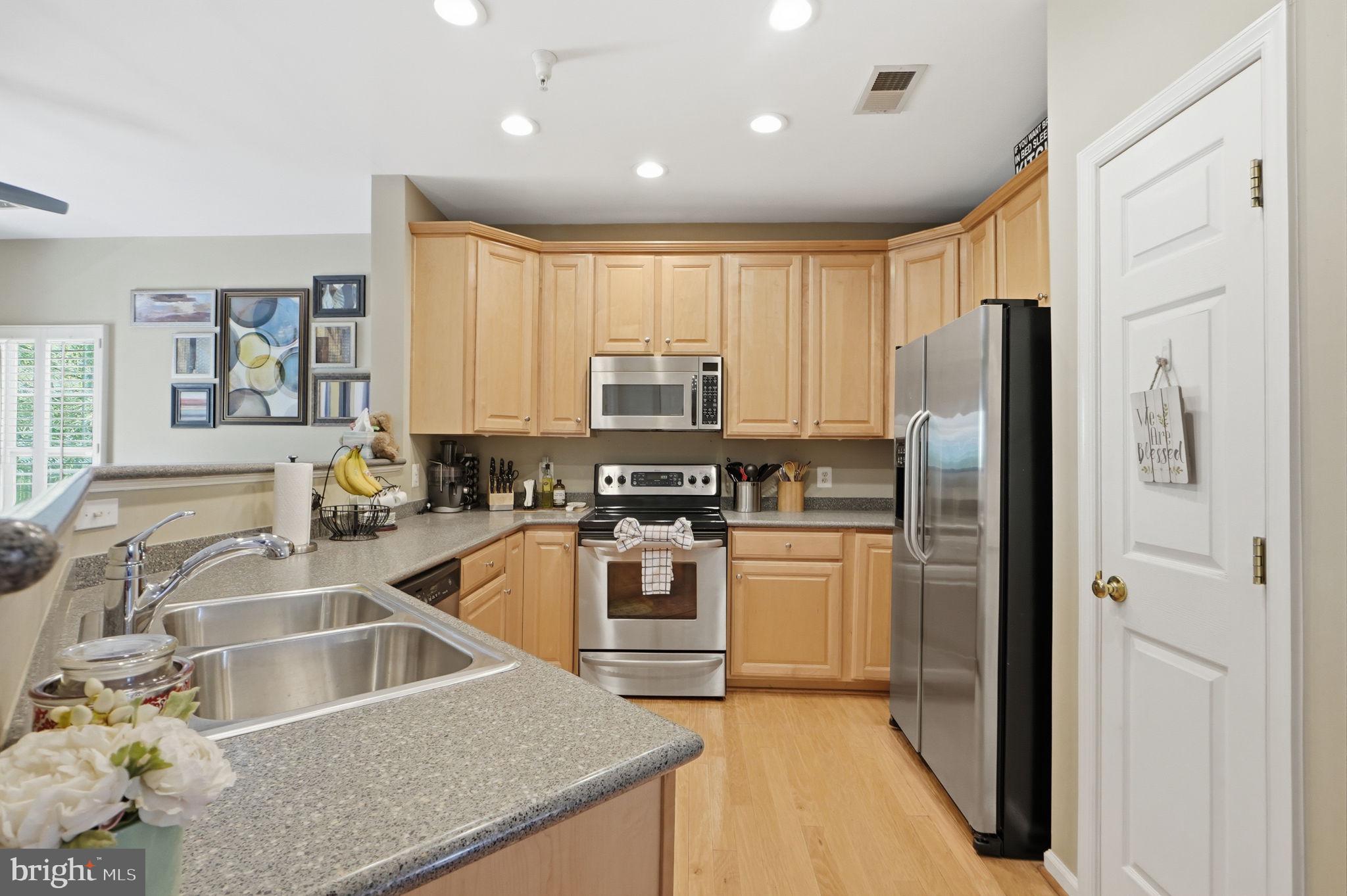 BELMONT GREENE CONDO - Residential