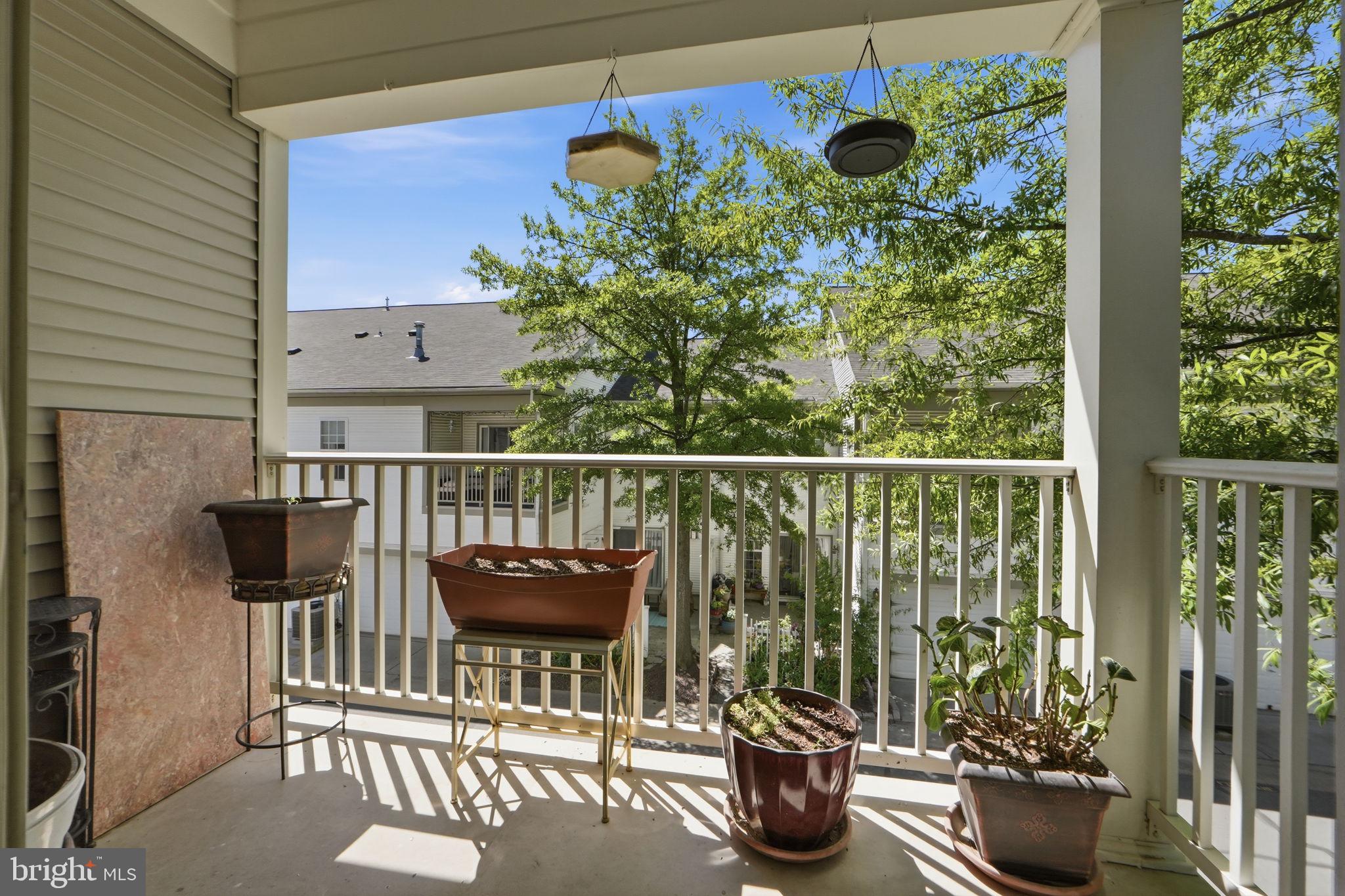 BELMONT GREENE CONDO - Residential