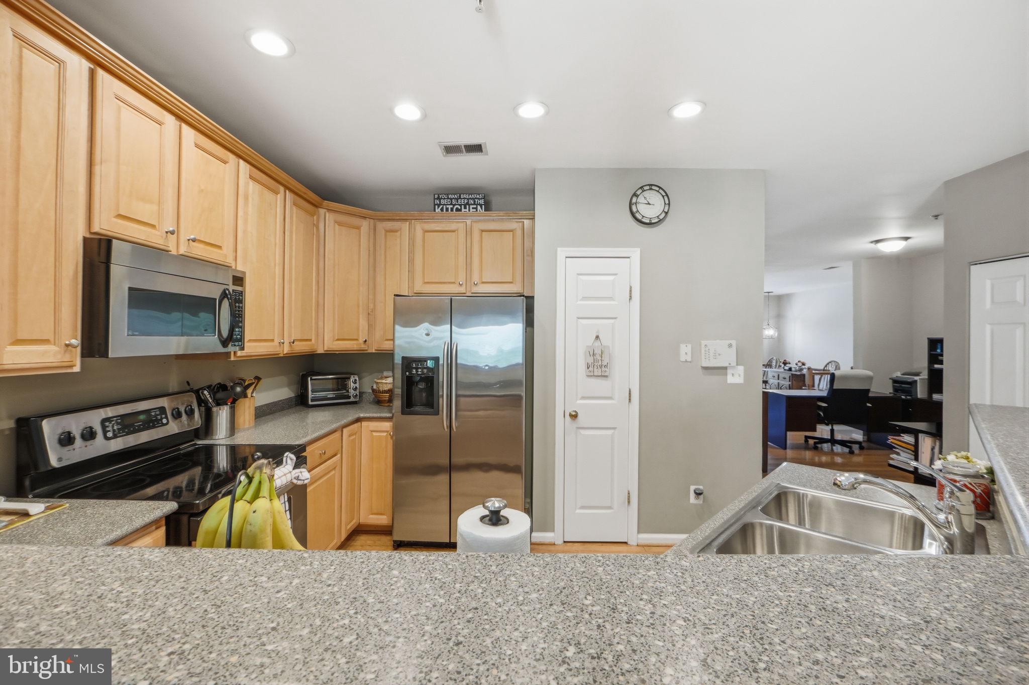 BELMONT GREENE CONDO - Residential