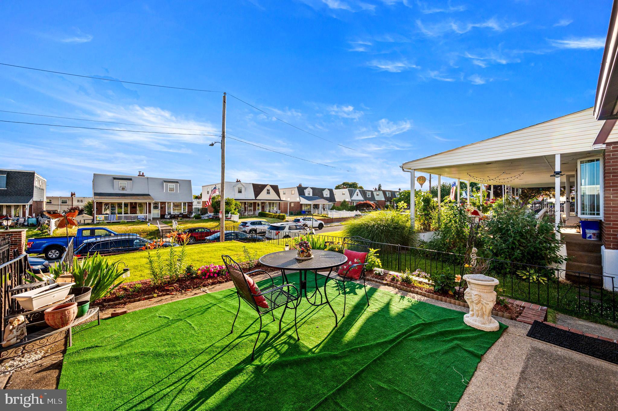 ACADEMY GARDENS - Residential