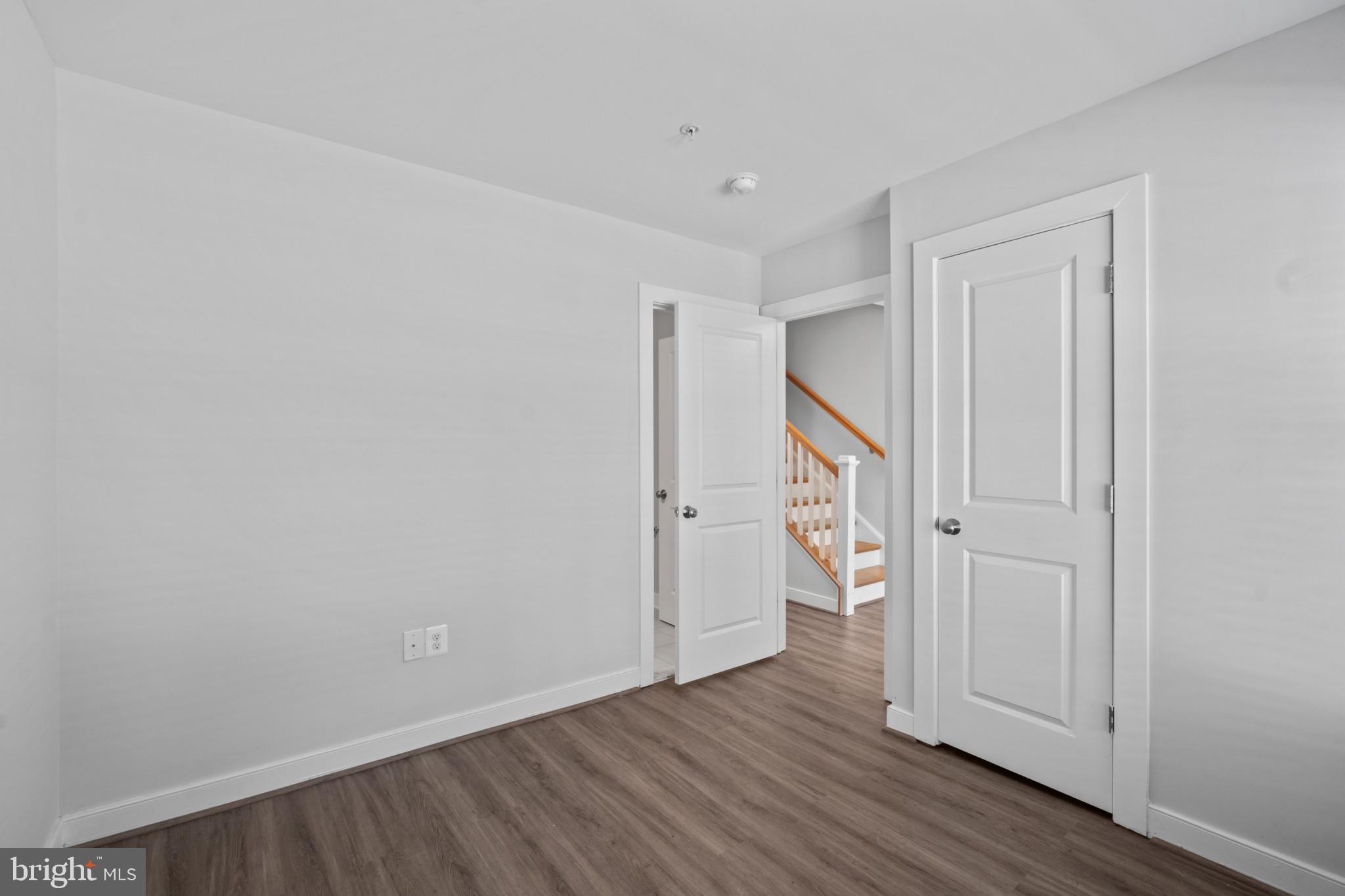 TOWSON MANOR VILLAGE - Residential