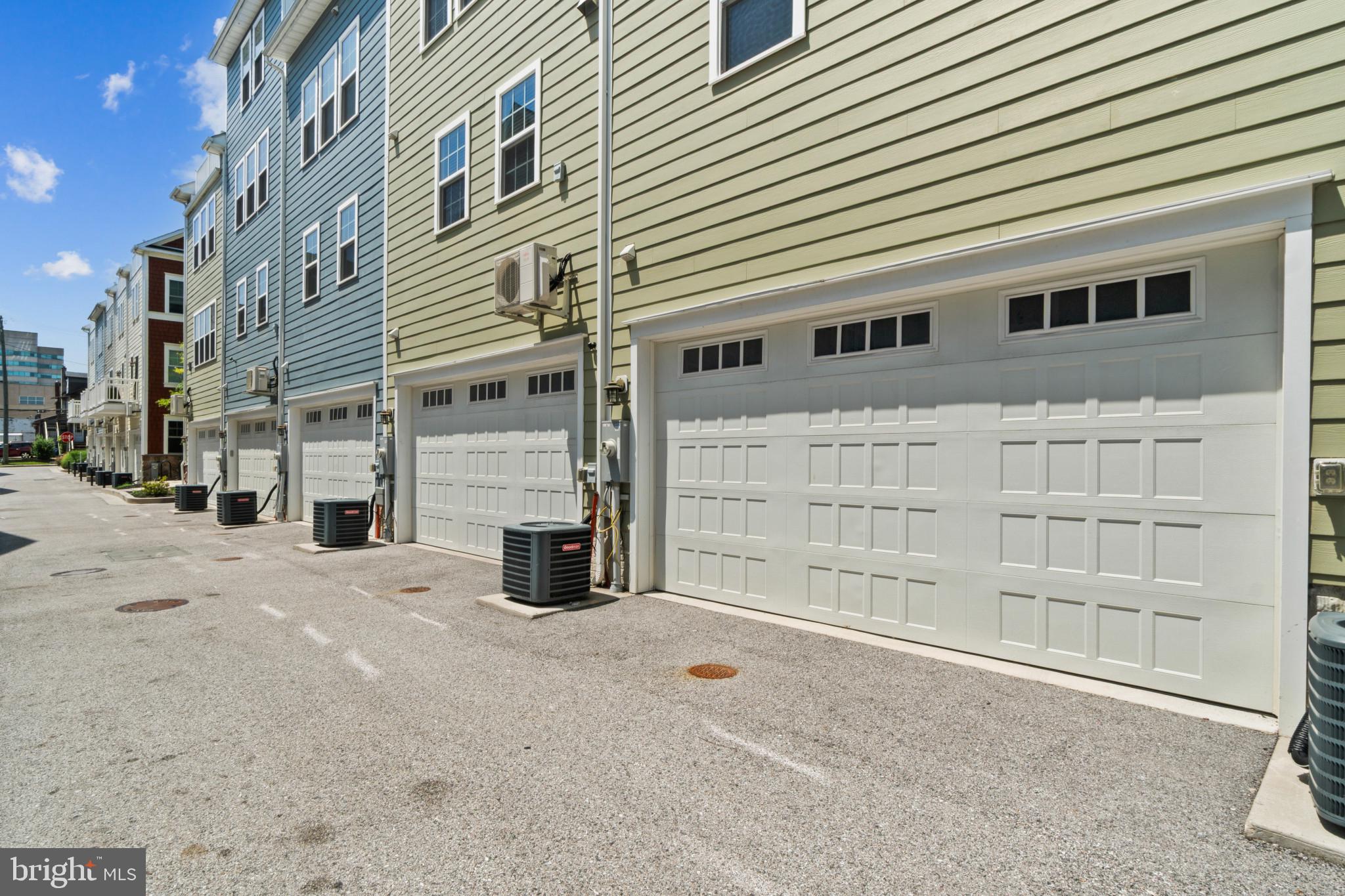 TOWSON MANOR VILLAGE - Residential